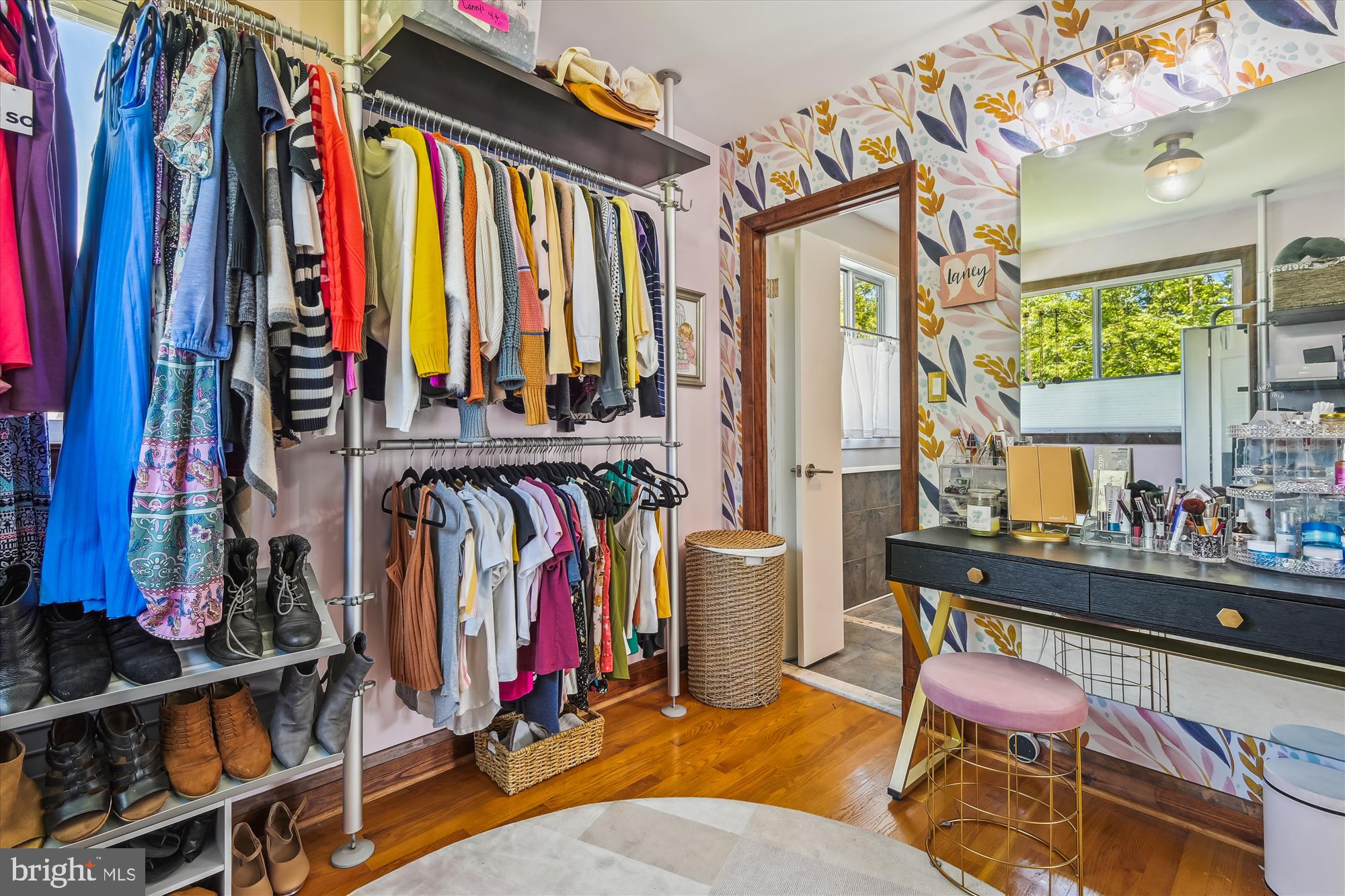 MURRAY HILL - Residential