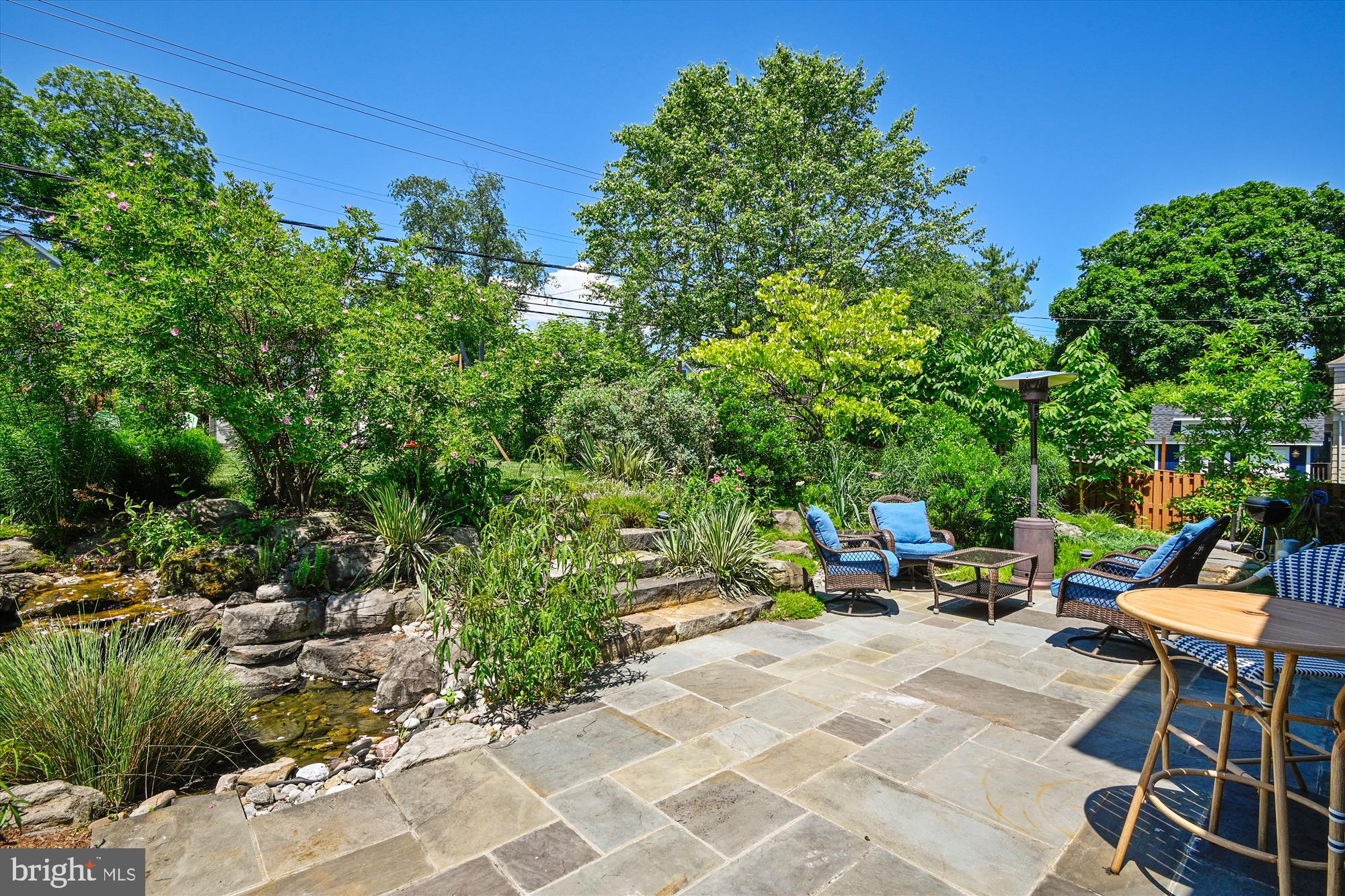 MURRAY HILL - Residential