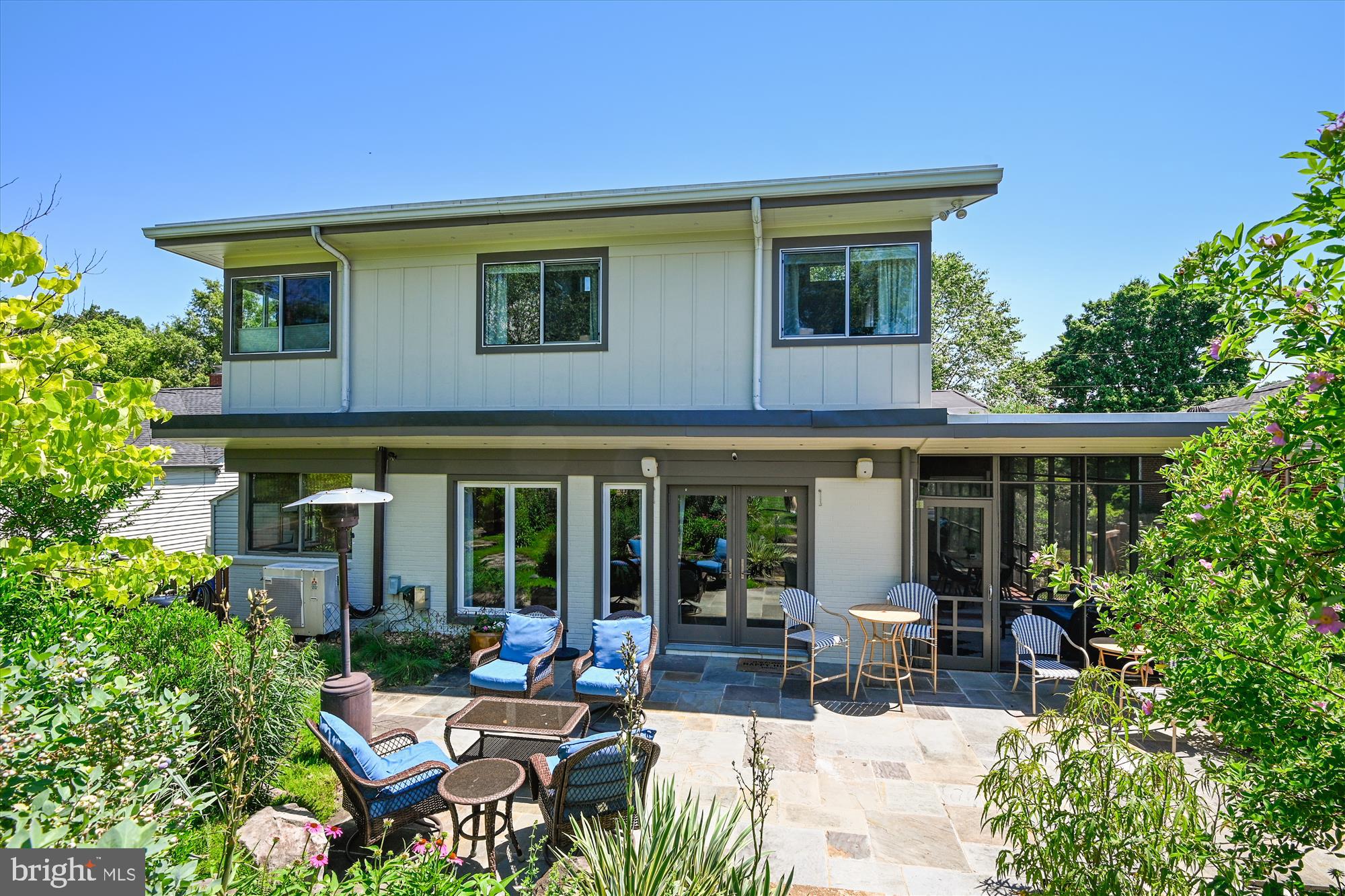 MURRAY HILL - Residential