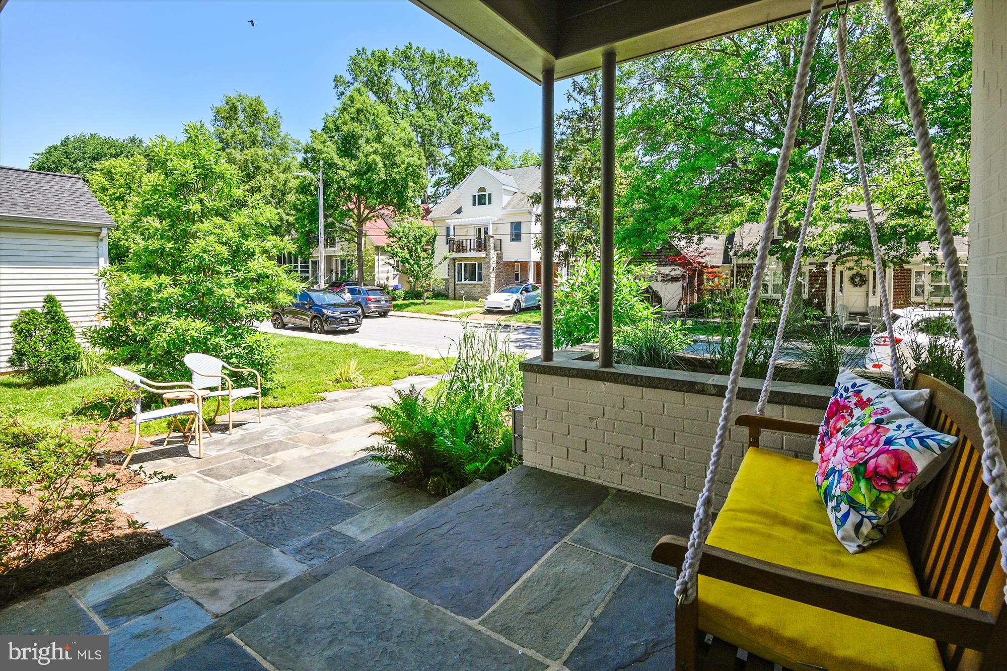 MURRAY HILL - Residential