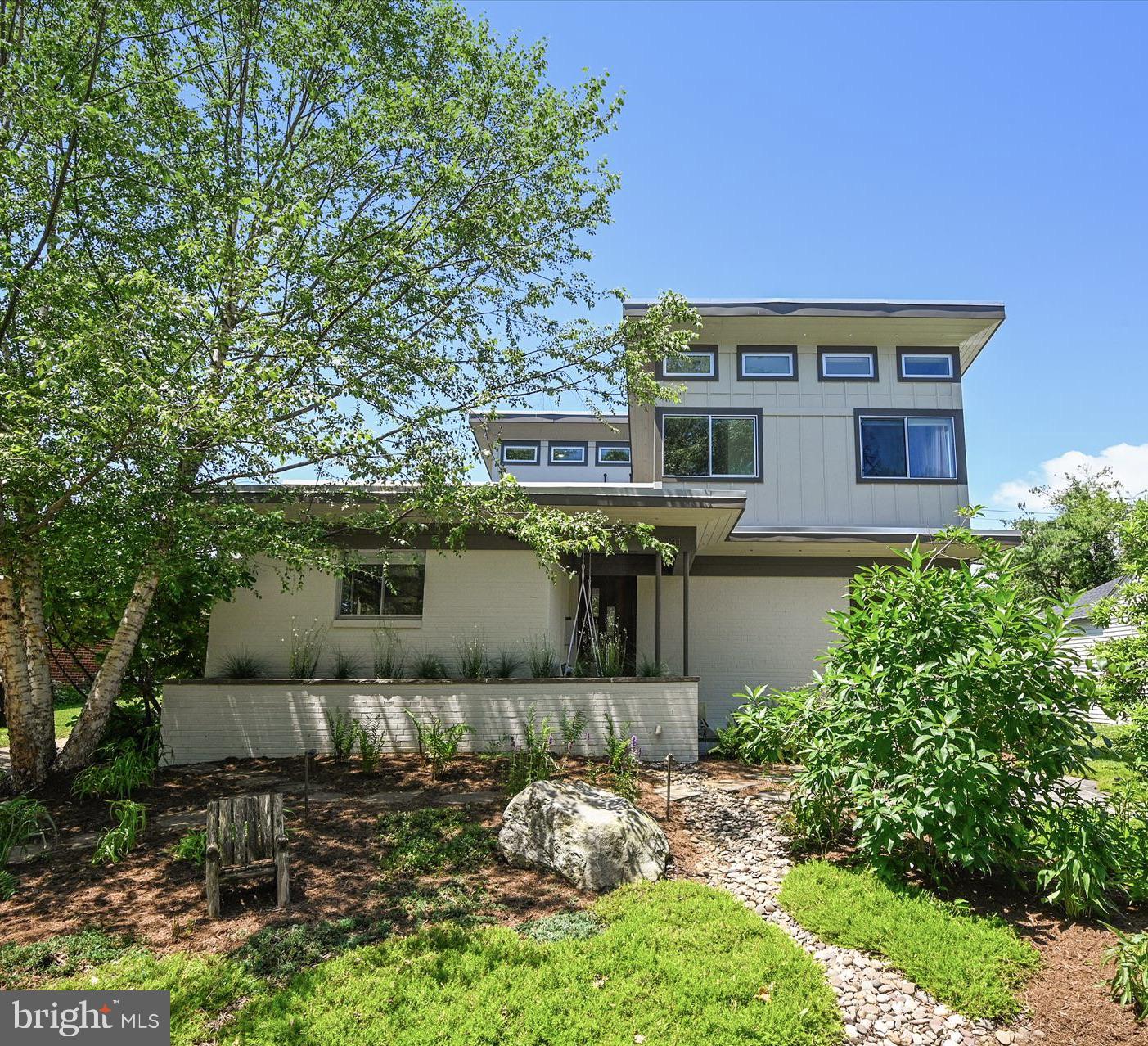 MURRAY HILL - Residential