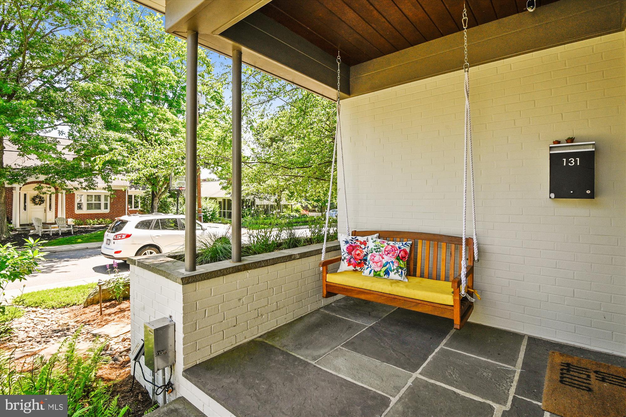 MURRAY HILL - Residential