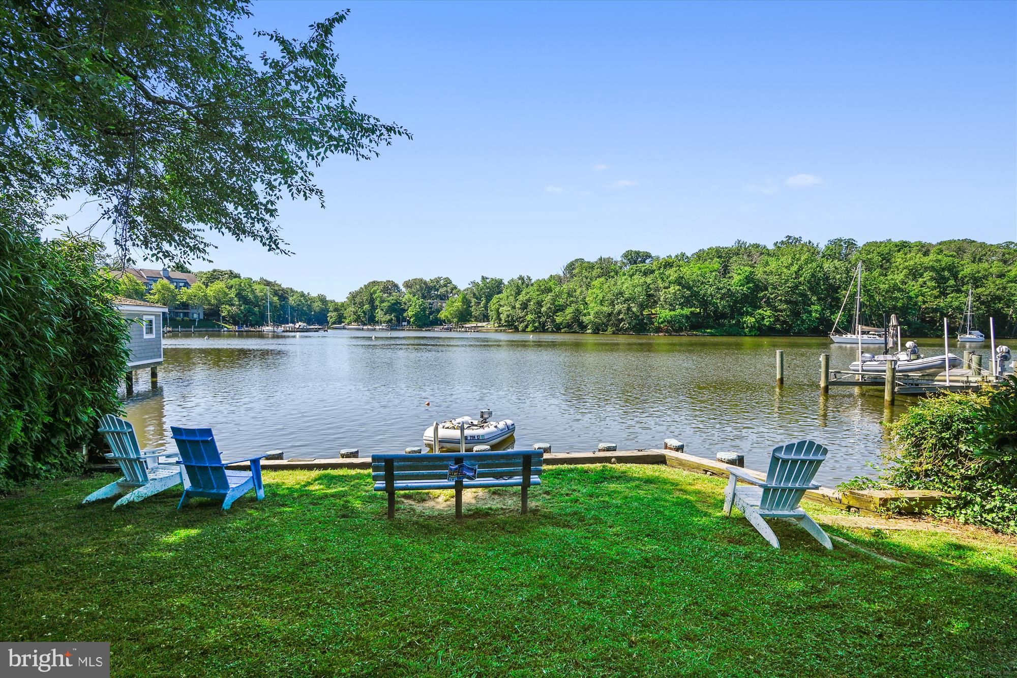 MURRAY HILL - Residential