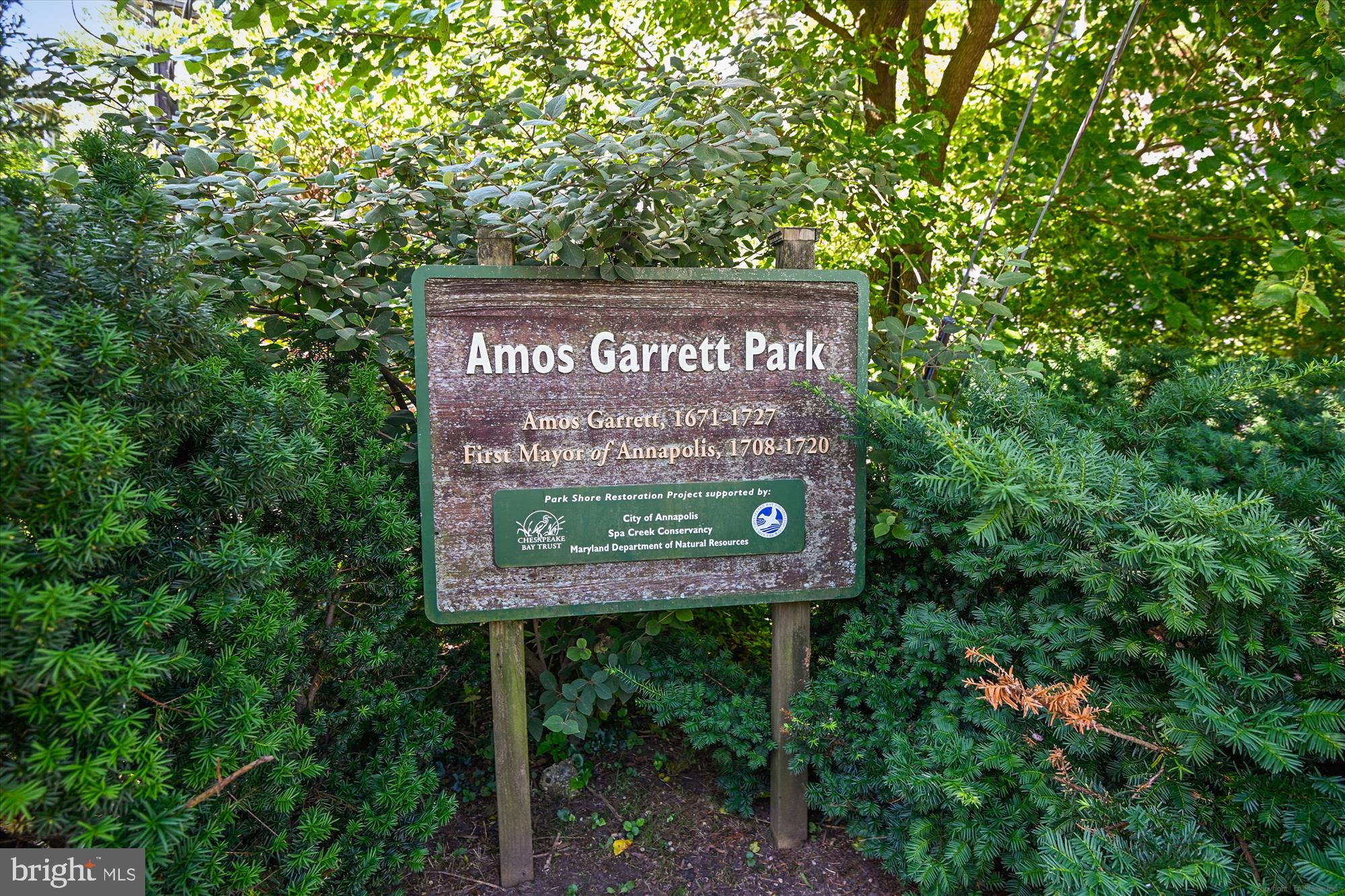 MURRAY HILL - Residential