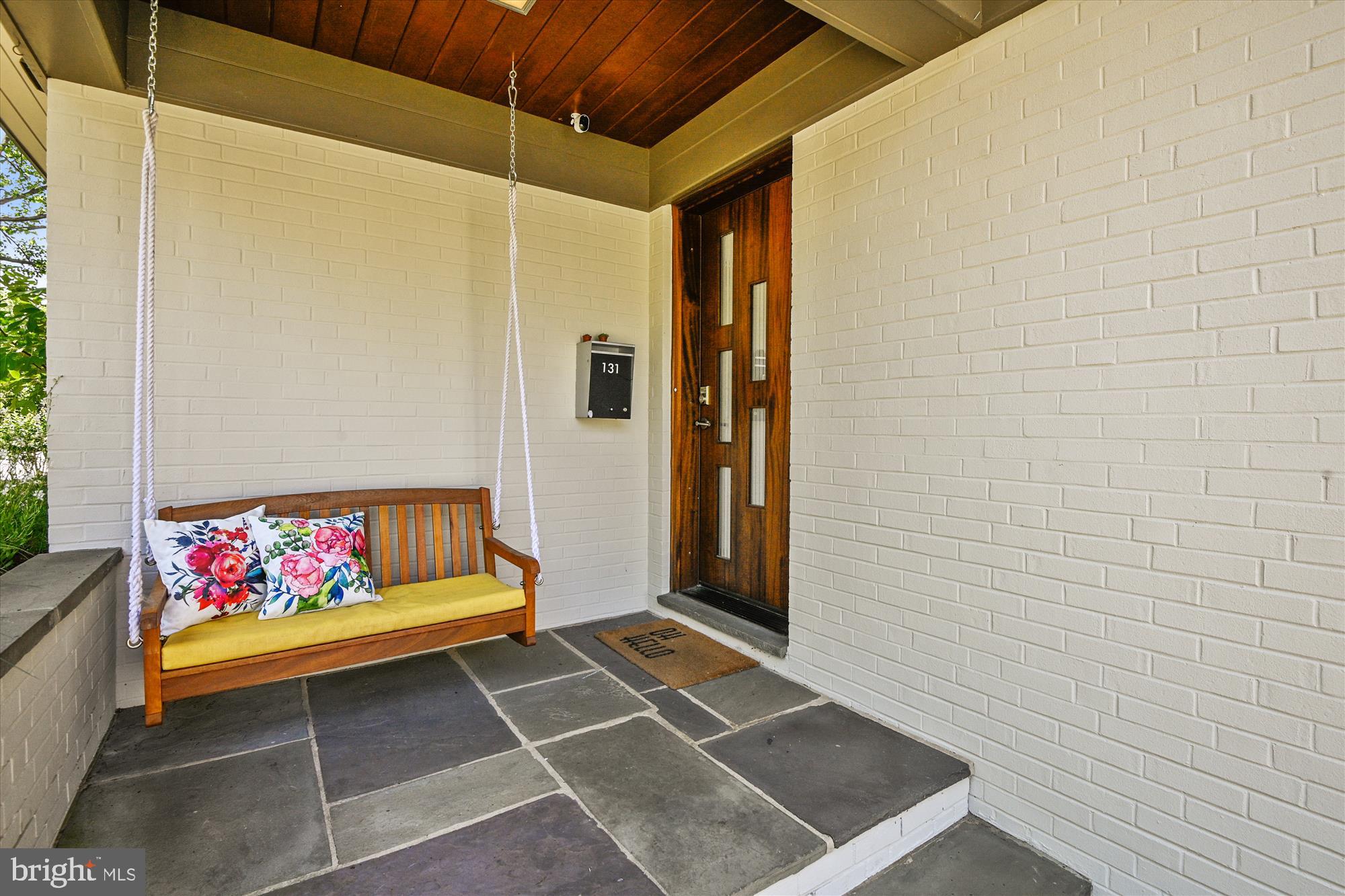 MURRAY HILL - Residential