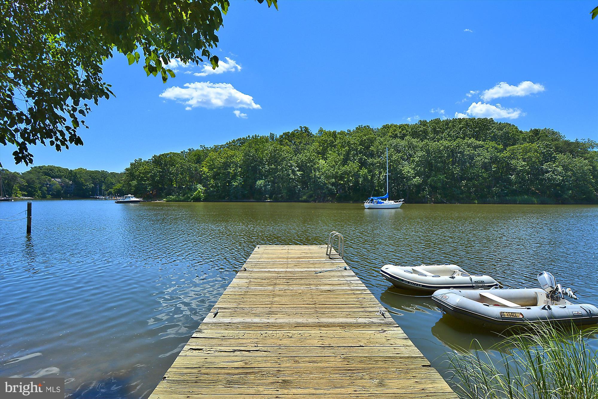 MURRAY HILL - Residential