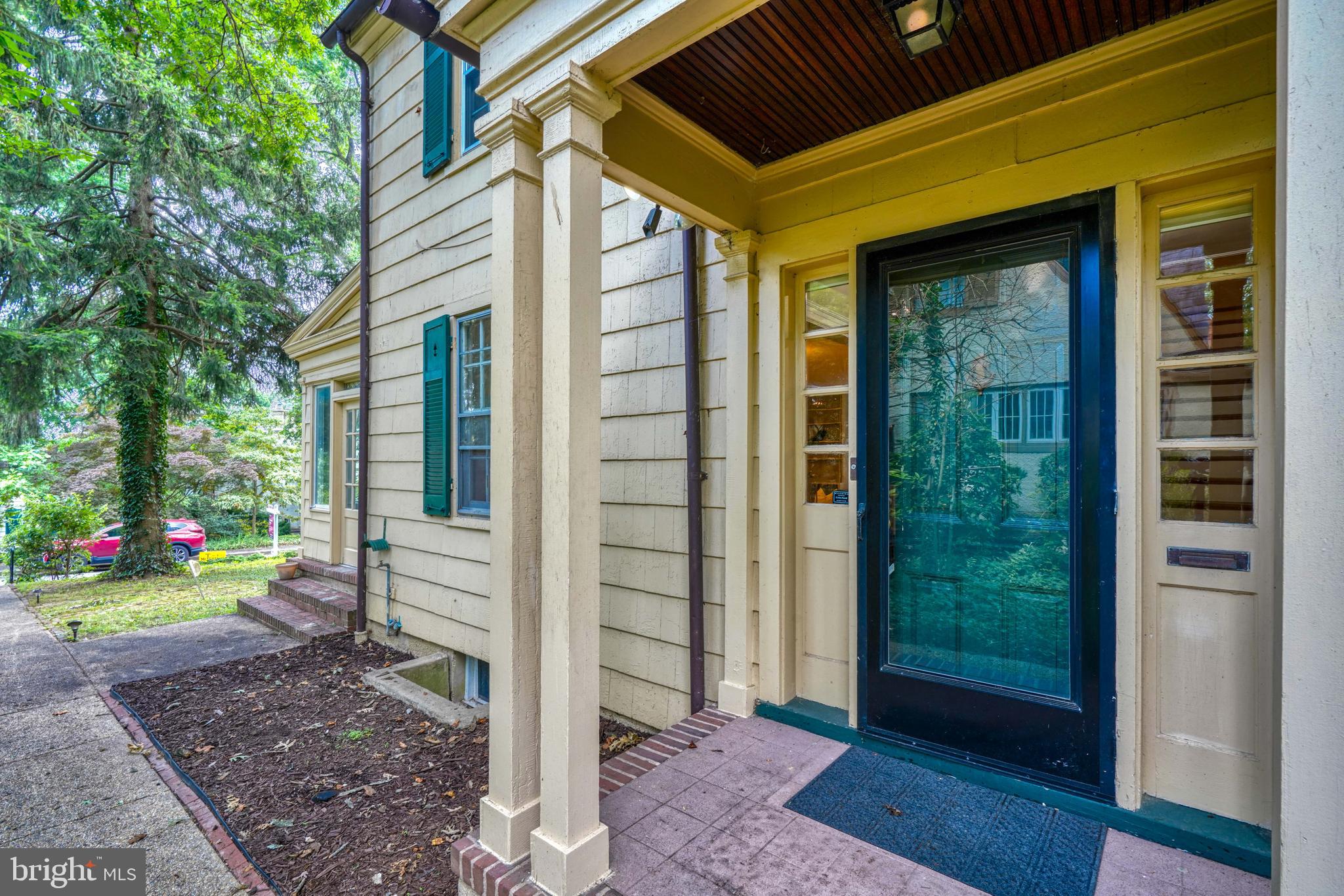 GREATER HOMELAND HISTORIC DISTRICT - Residential