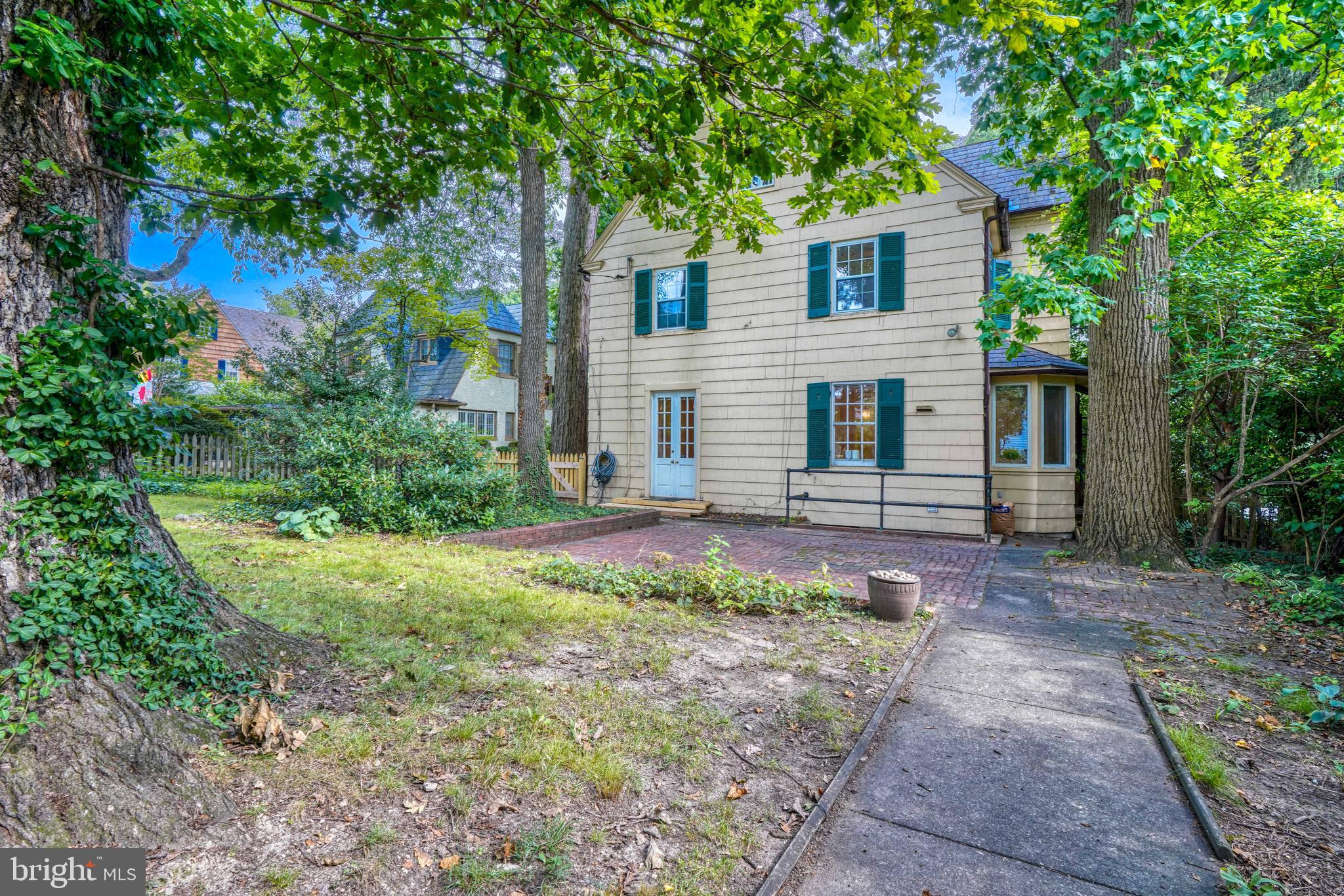 GREATER HOMELAND HISTORIC DISTRICT - Residential