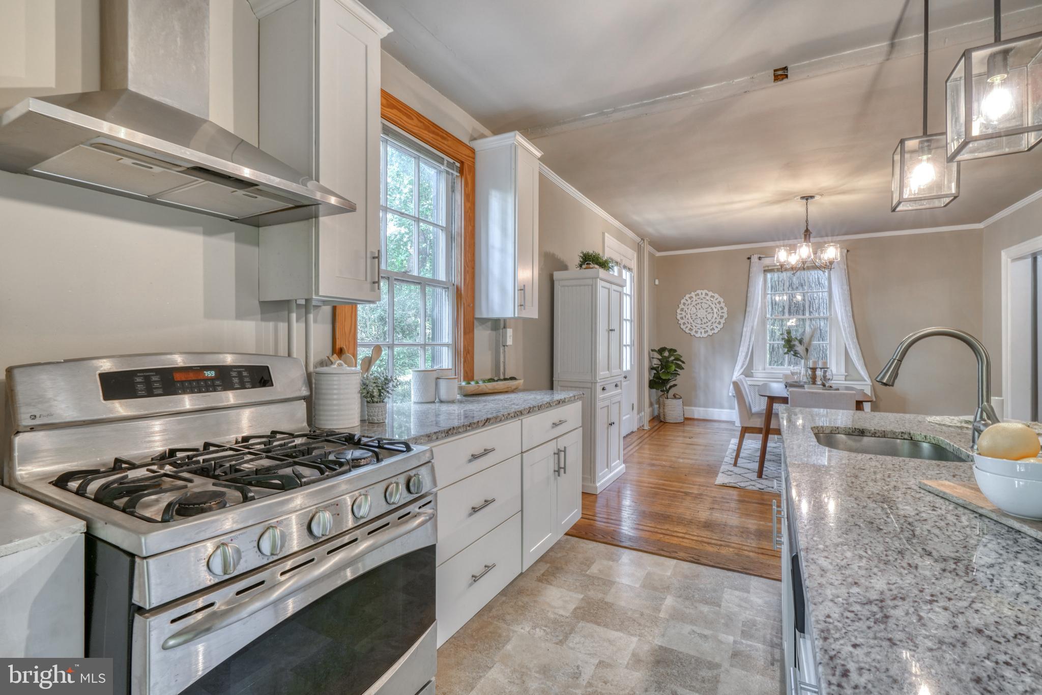 GREATER HOMELAND HISTORIC DISTRICT - Residential