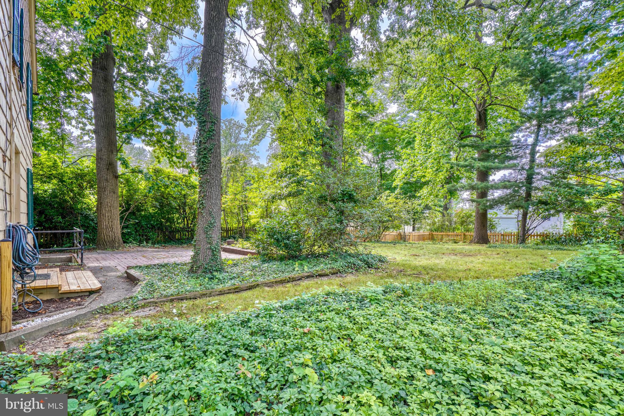 GREATER HOMELAND HISTORIC DISTRICT - Residential