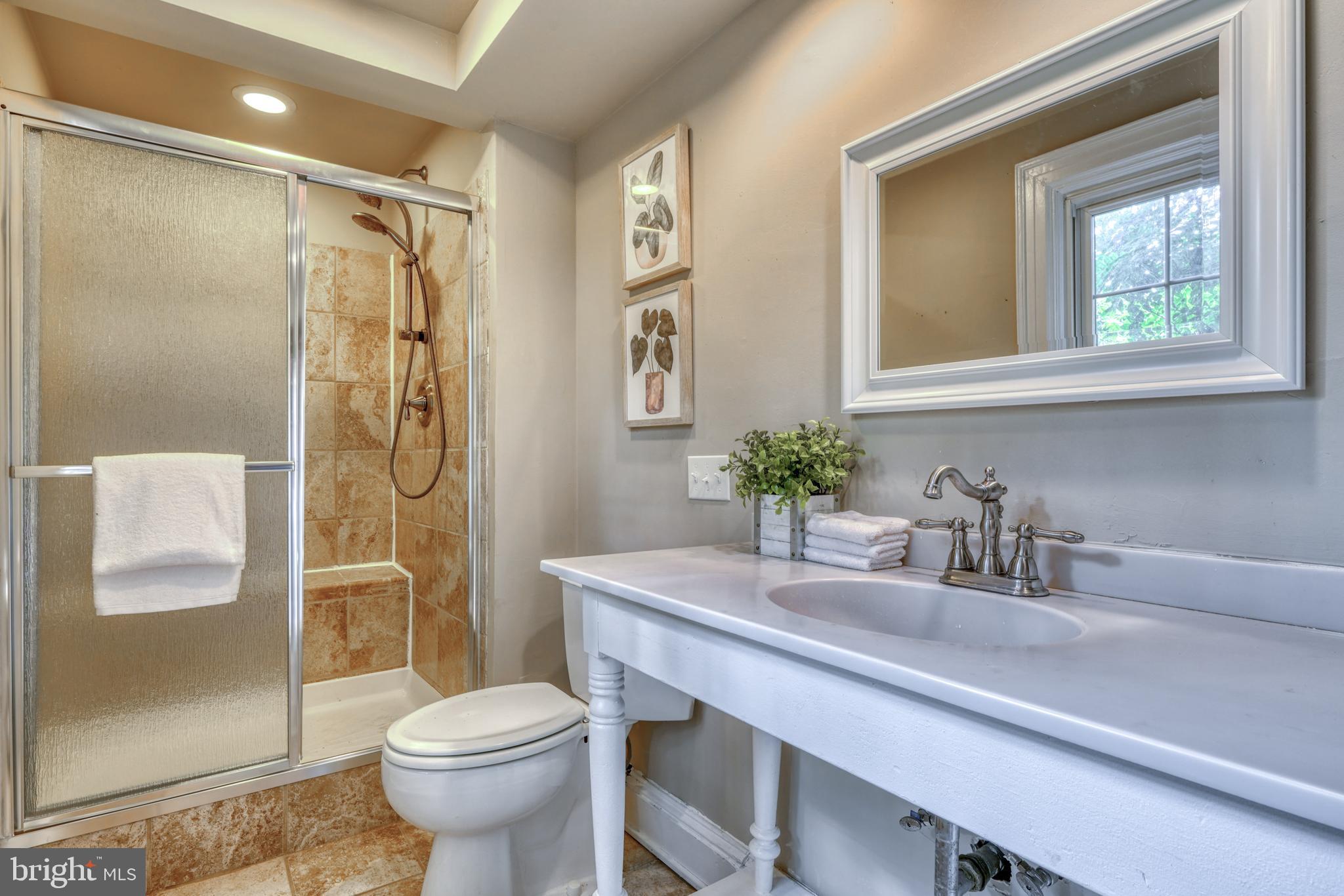 GREATER HOMELAND HISTORIC DISTRICT - Residential