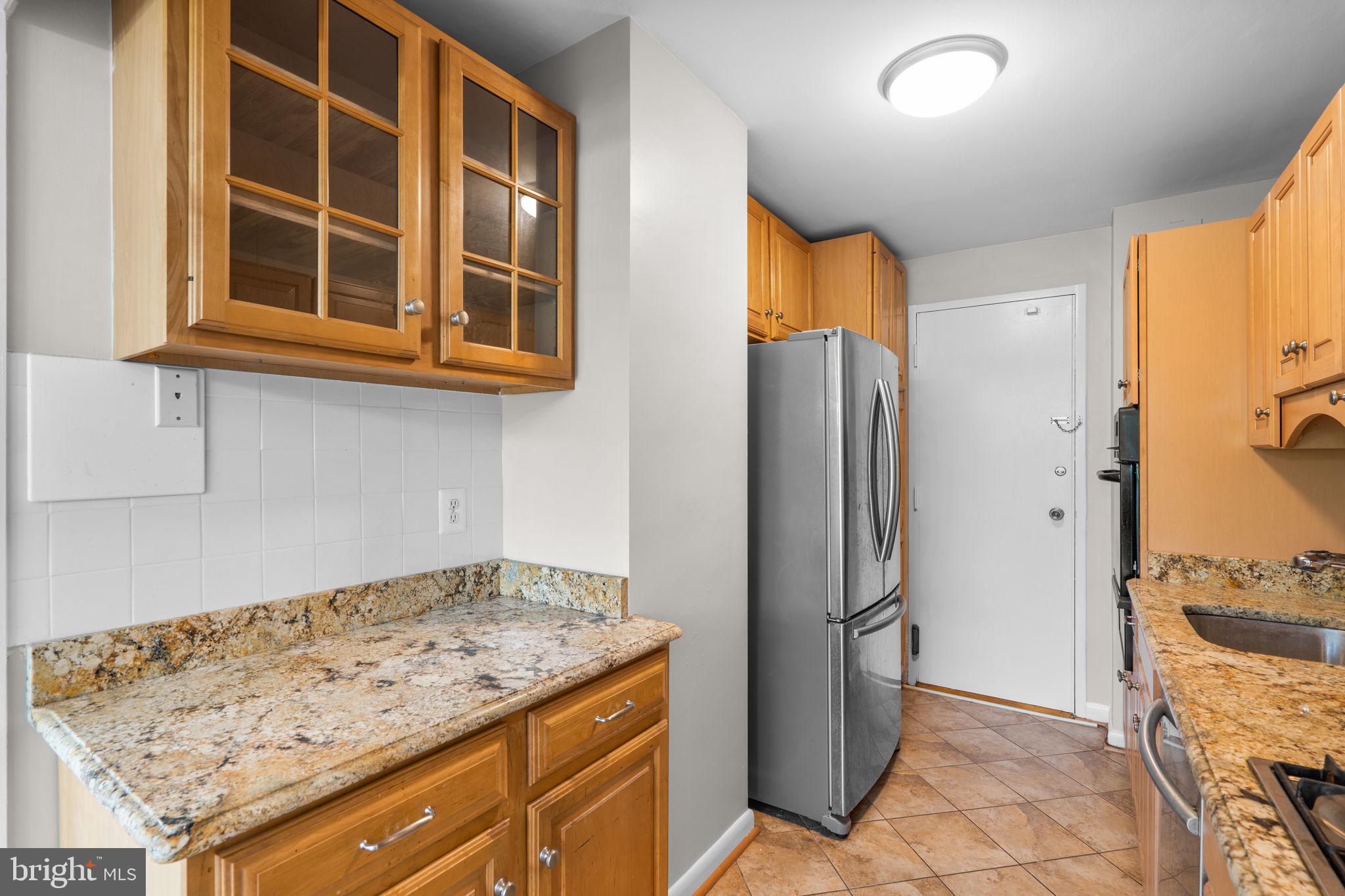 10401 GROSVENOR PLACE 506