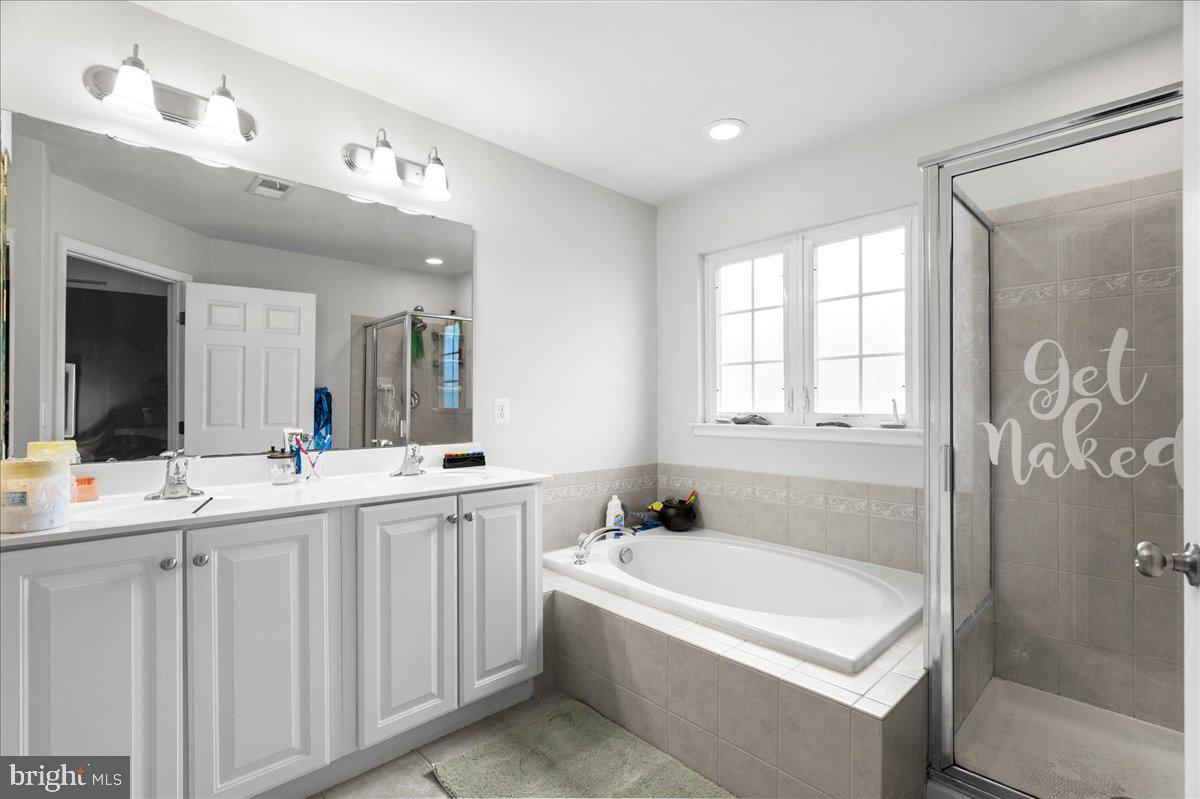 WINDMILL CROSSING - Residential