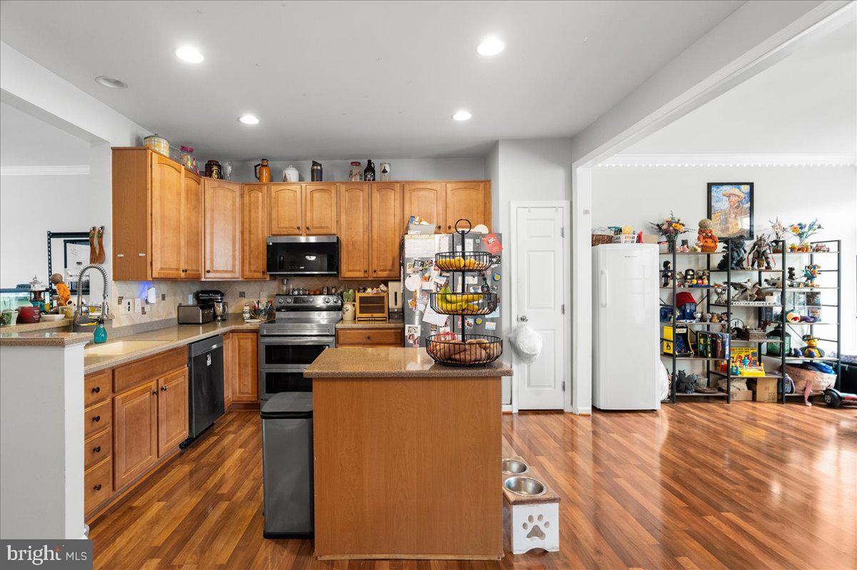 WINDMILL CROSSING - Residential