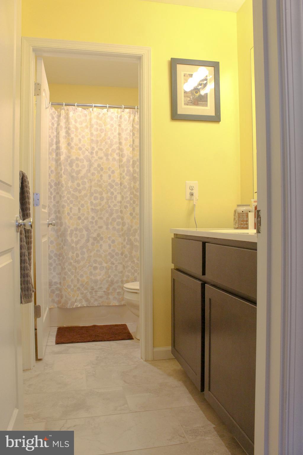 FAIRGROUND HEIGHTS - Residential