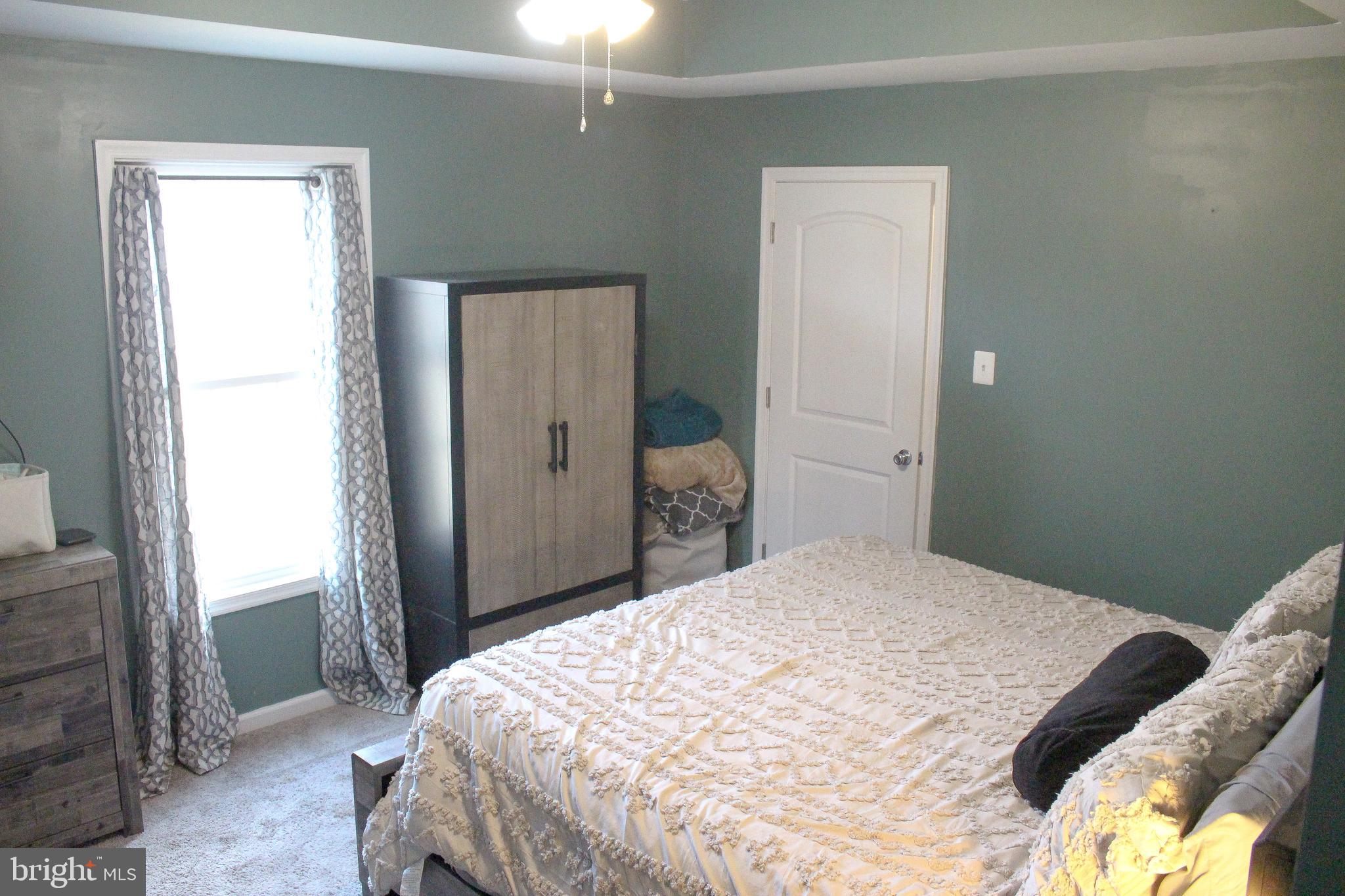 FAIRGROUND HEIGHTS - Residential