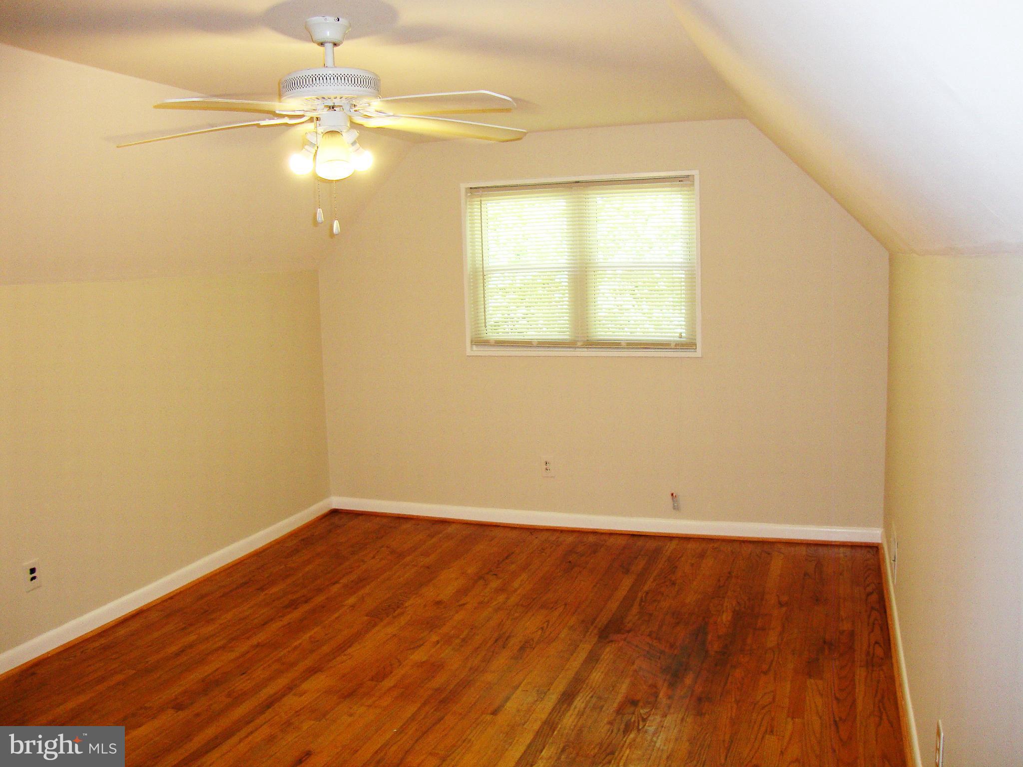 RIVERDALE WOODS - Residential