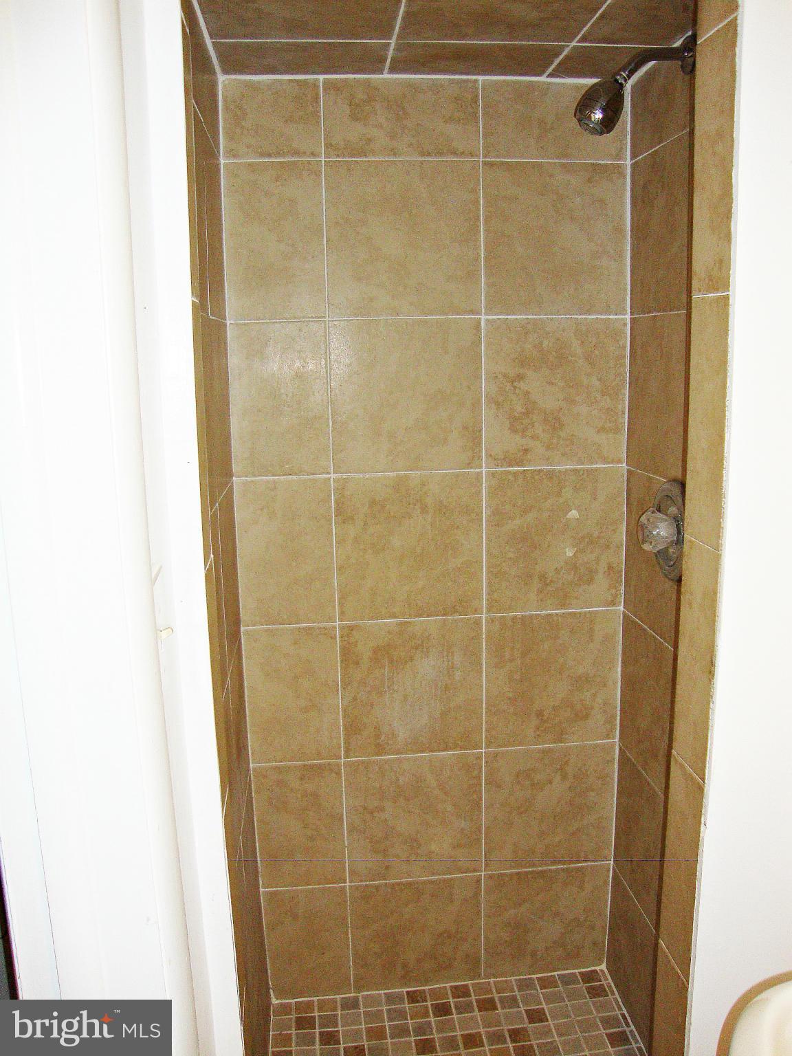 RIVERDALE WOODS - Residential