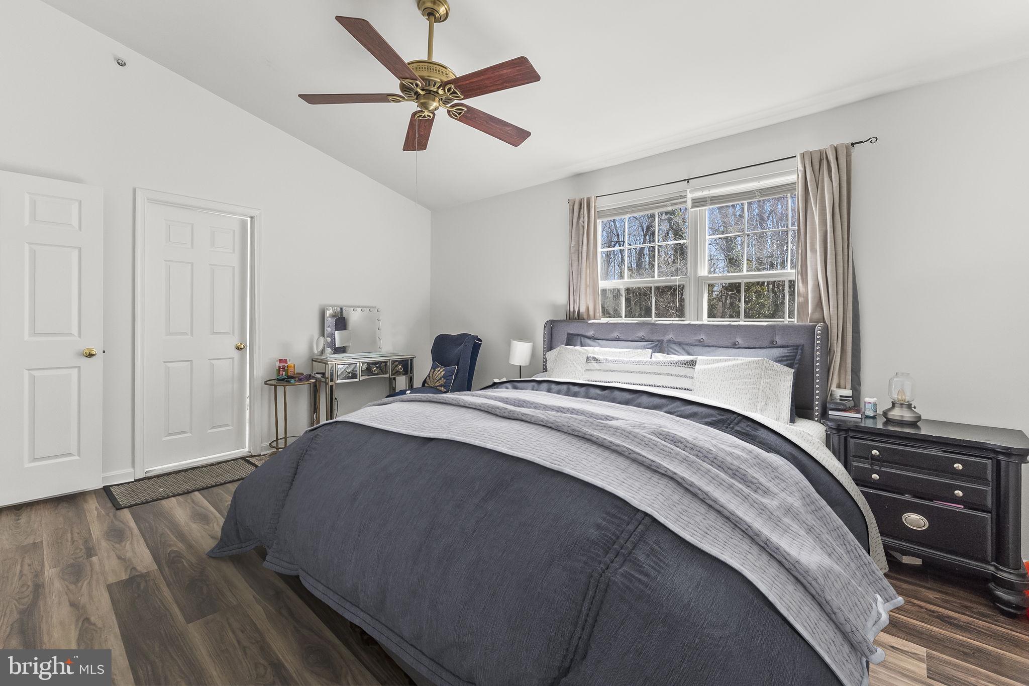 COURTS AT BELLE POINTE - Residential