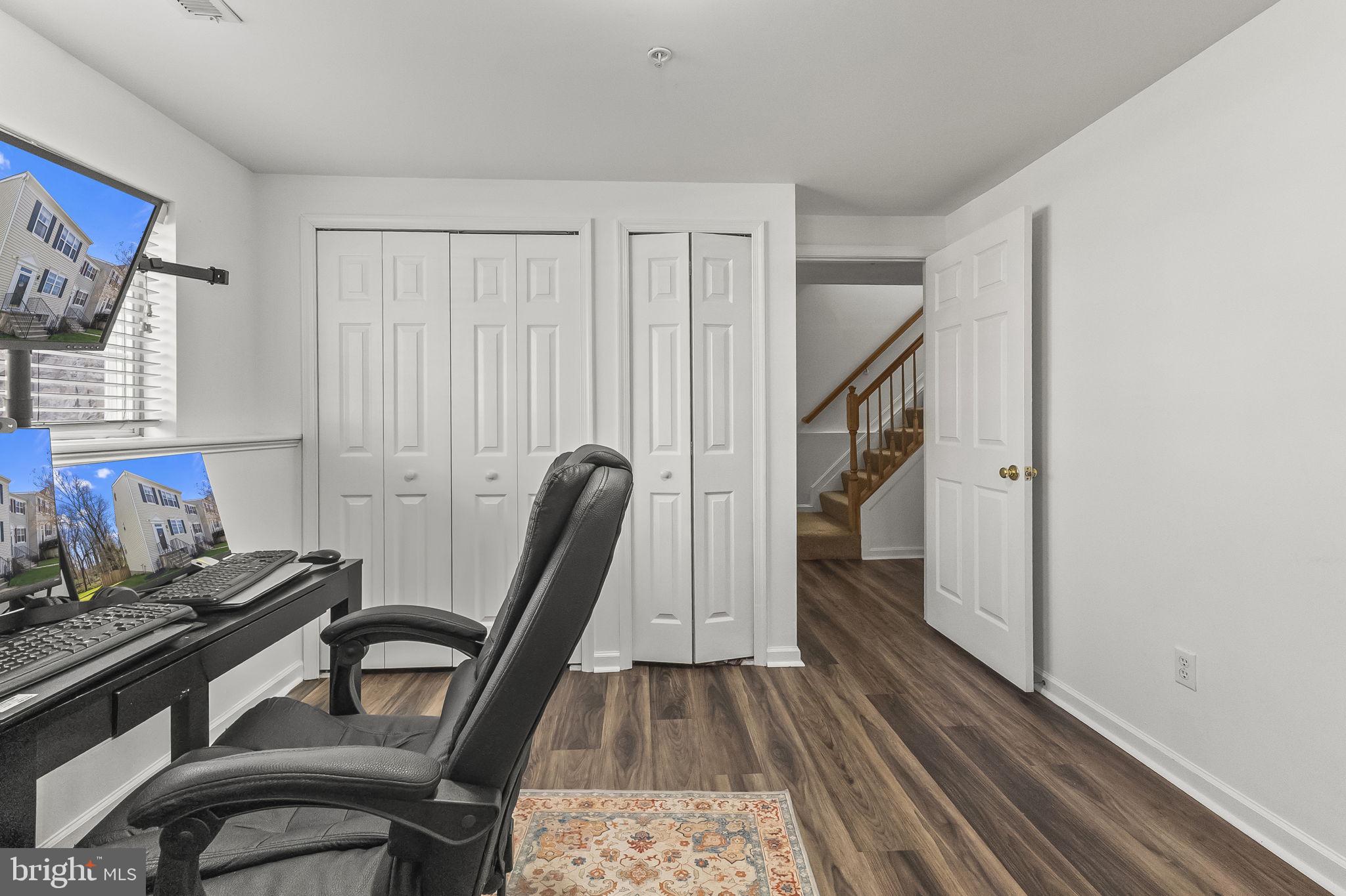 COURTS AT BELLE POINTE - Residential