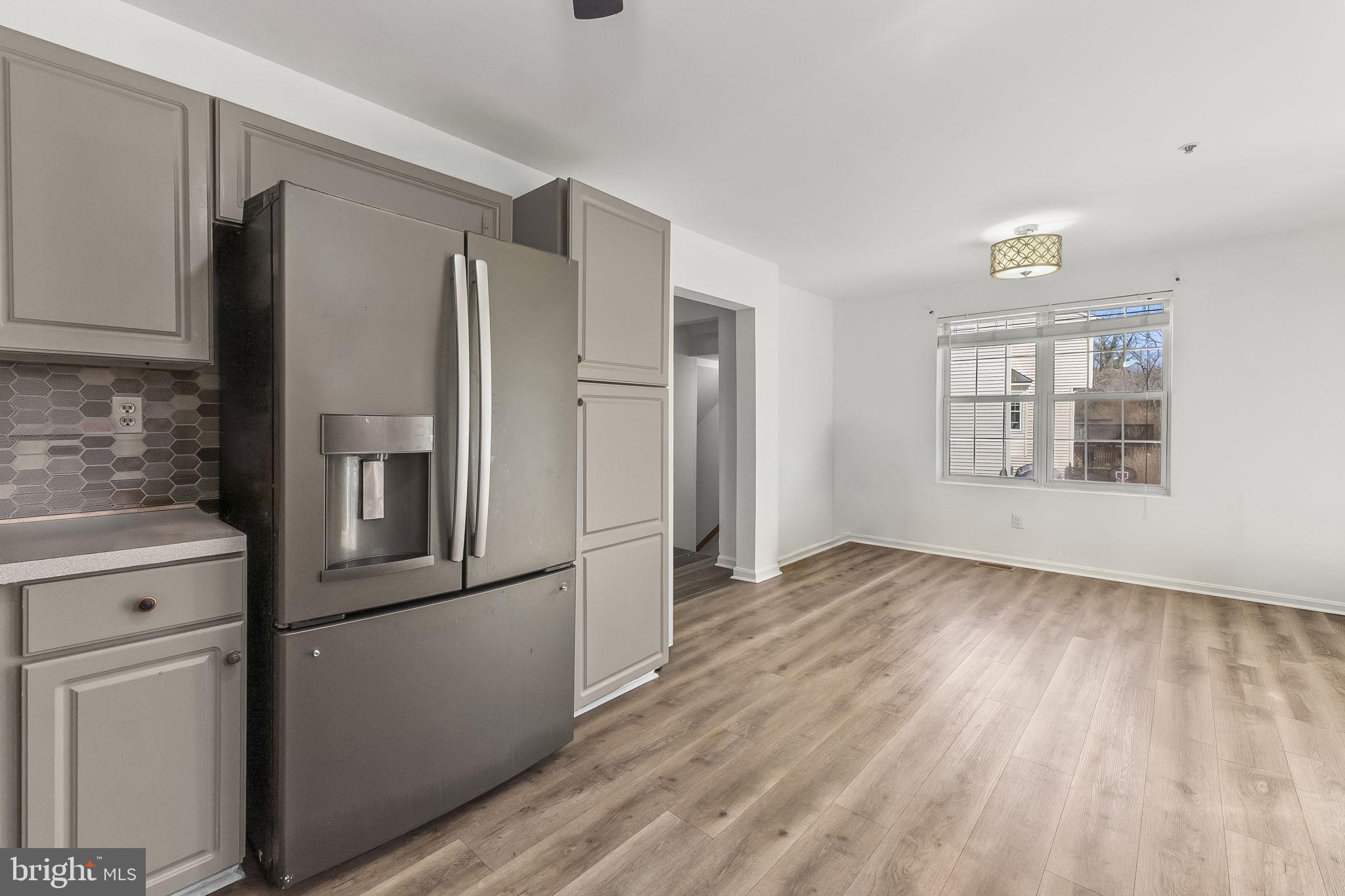 COURTS AT BELLE POINTE - Residential