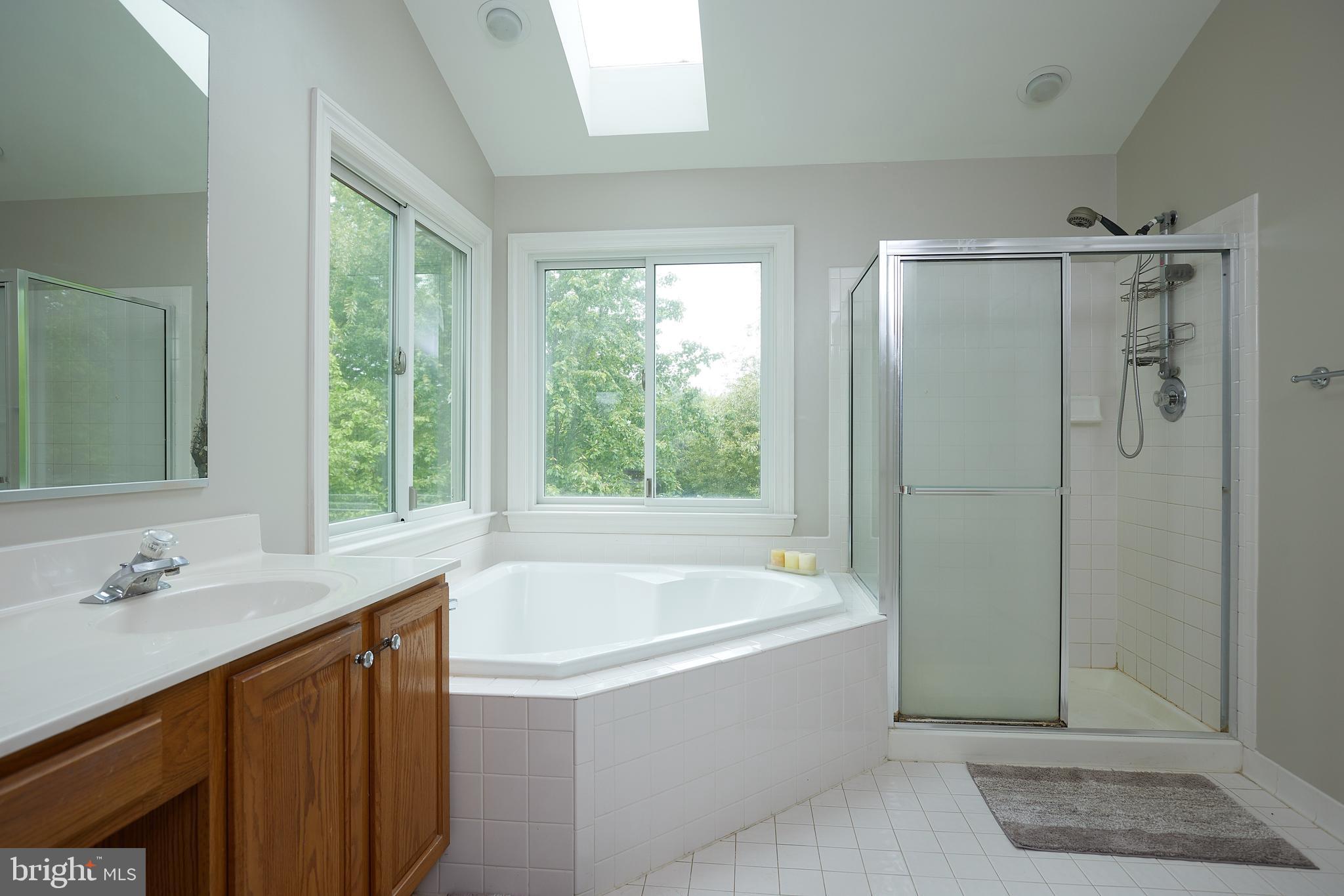 BROOKEFIELD - Residential