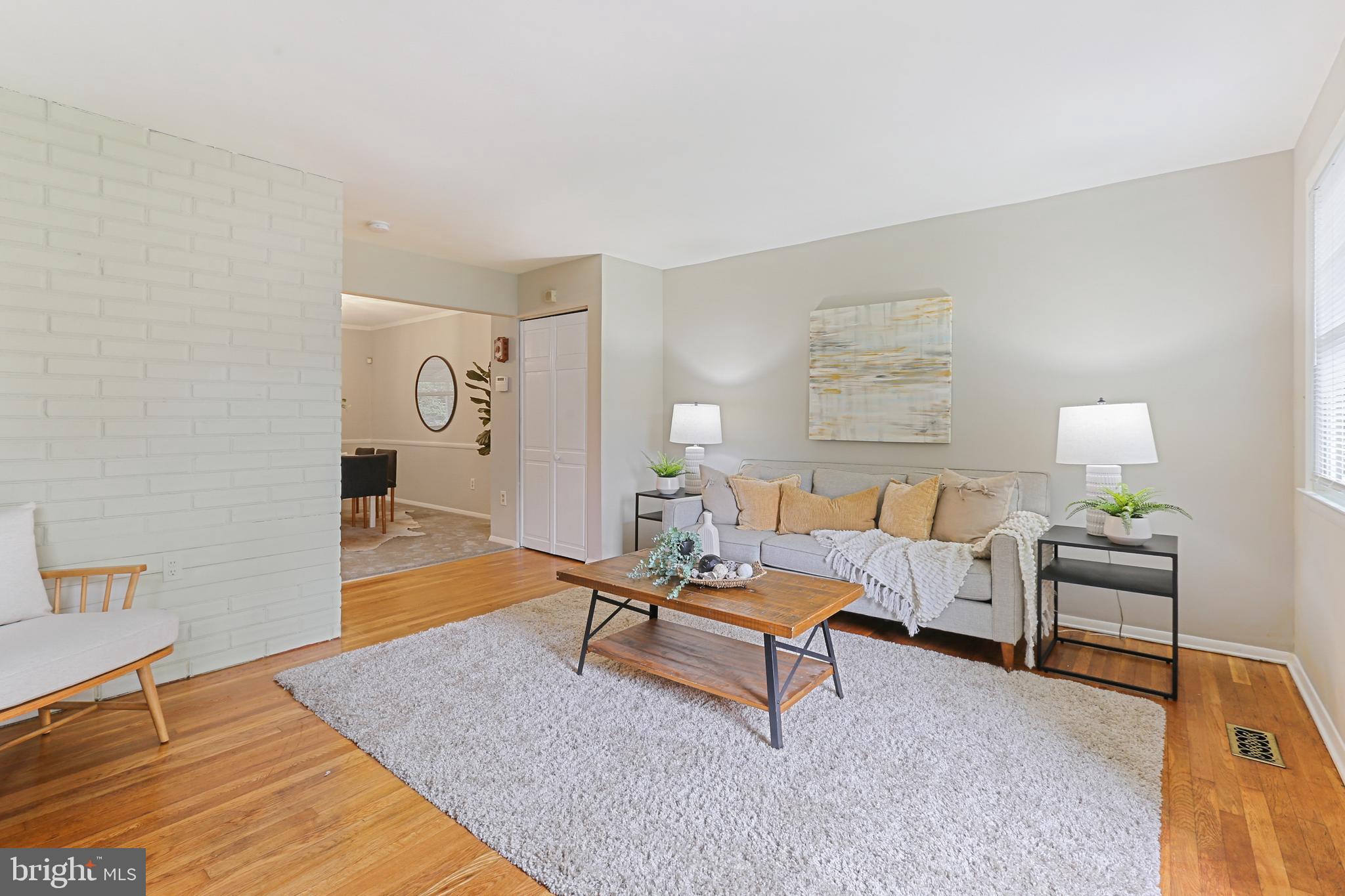 PELHAM WOOD - Residential