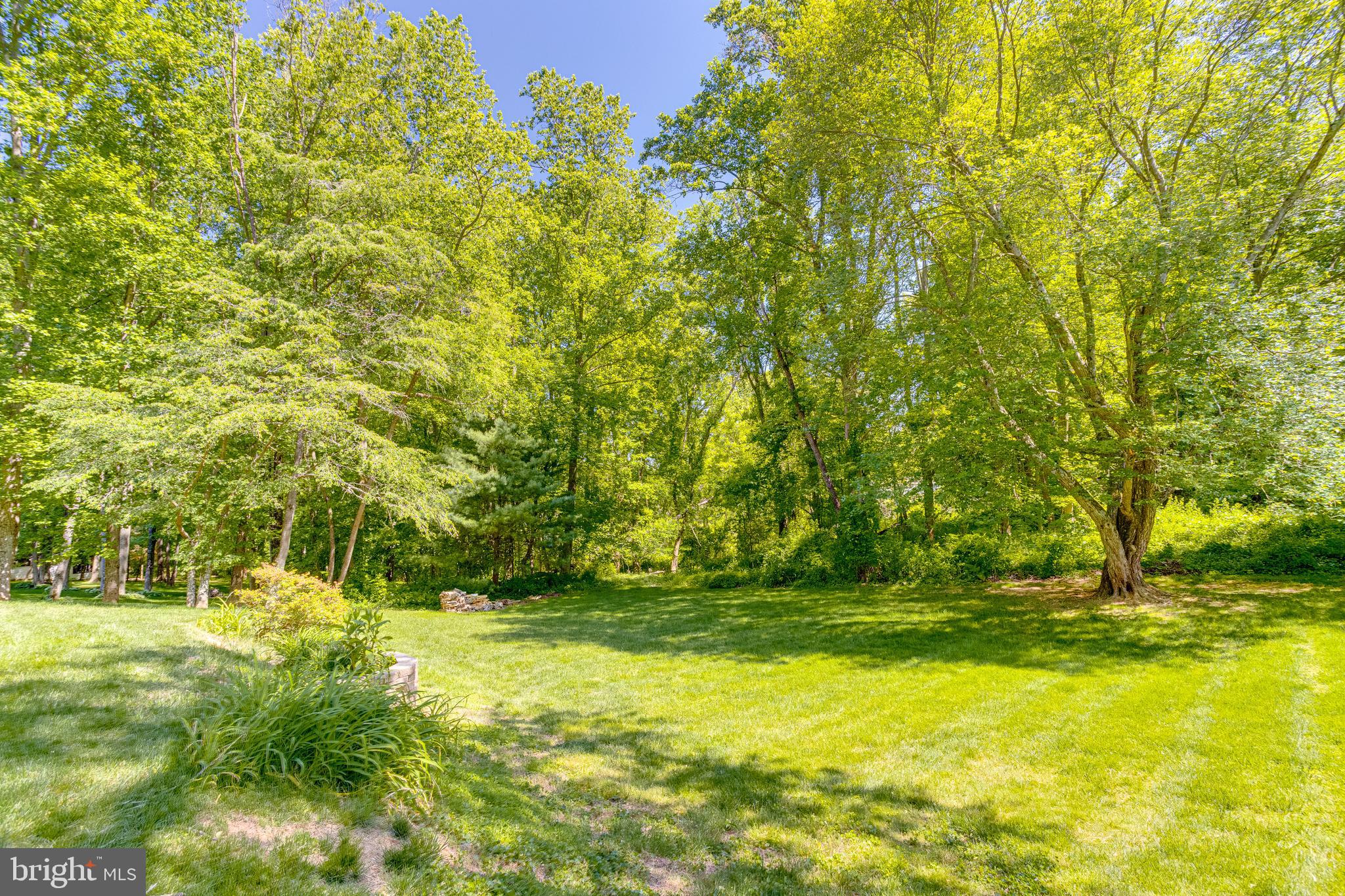 STEEPLECHASE MANOR - Residential