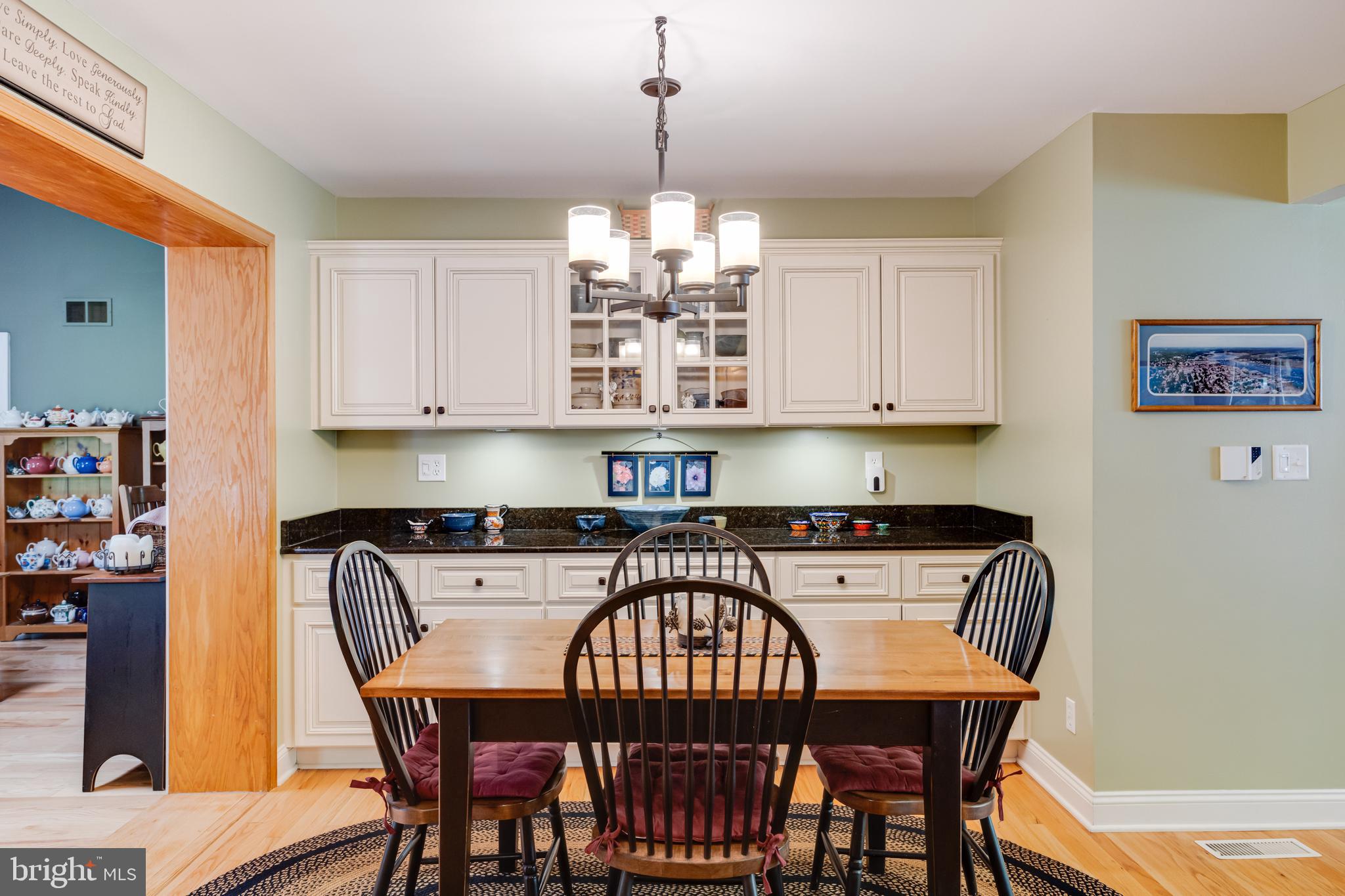 STEEPLECHASE MANOR - Residential