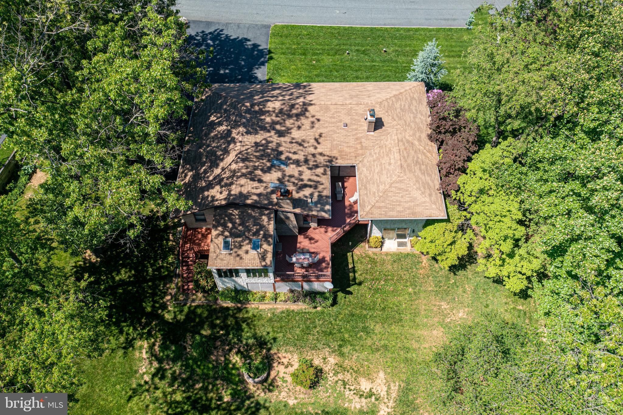 STEEPLECHASE MANOR - Residential