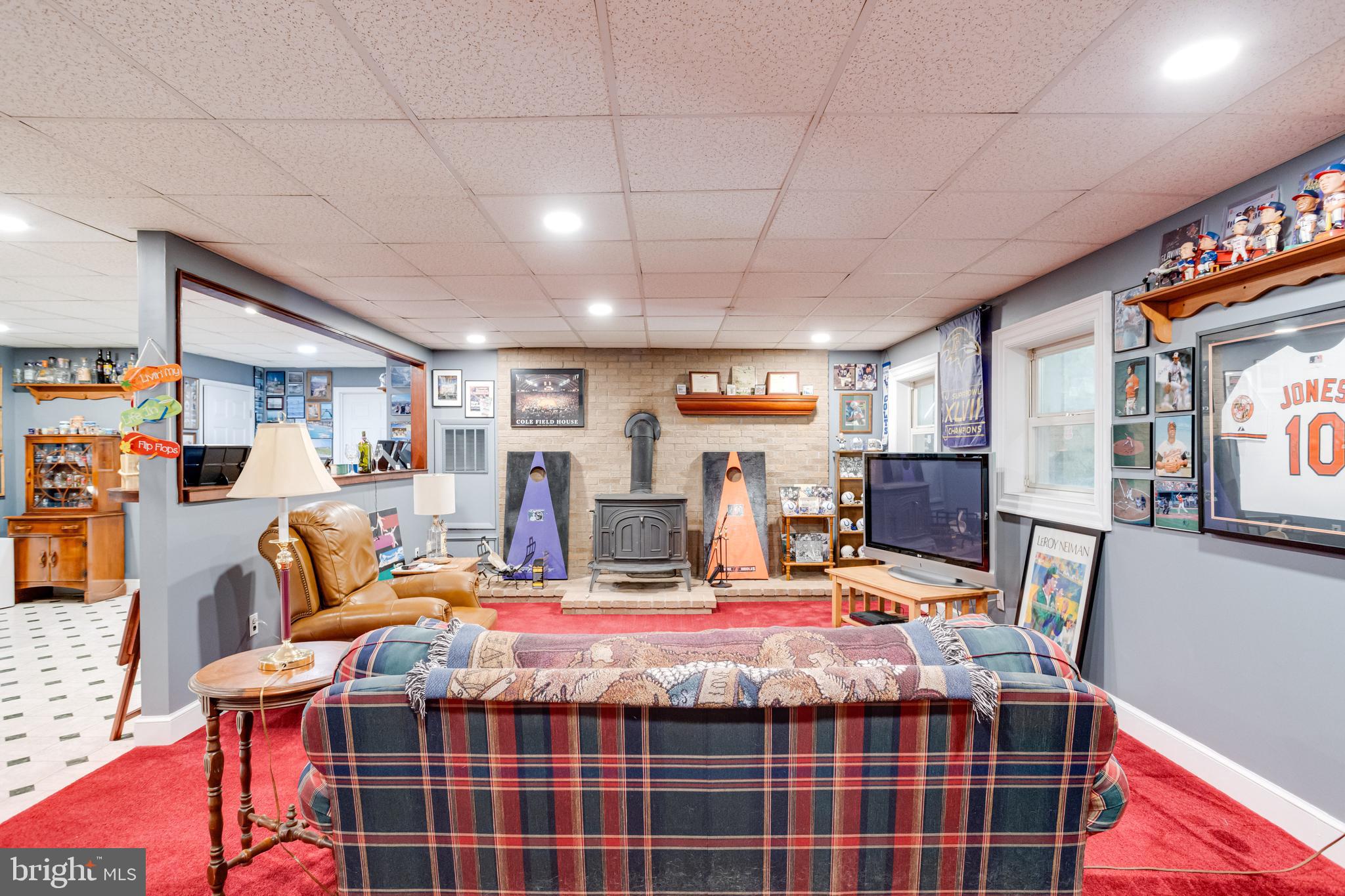 STEEPLECHASE MANOR - Residential