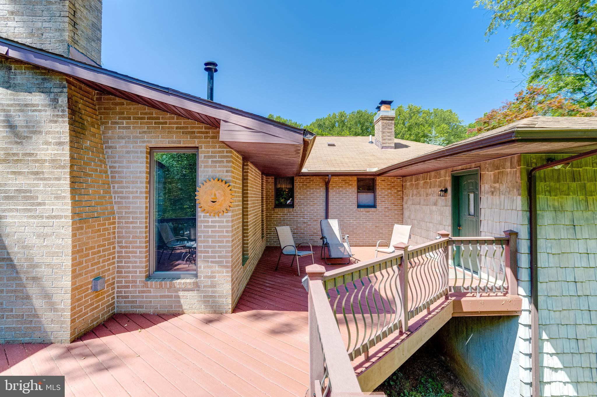 STEEPLECHASE MANOR - Residential