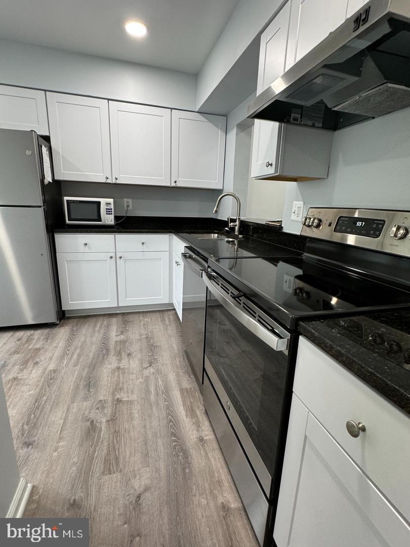 PROVIDENCE VILLAGE - Residential Lease