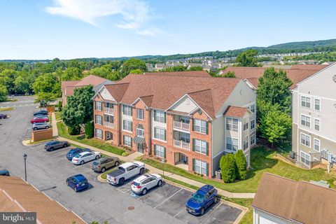 Condo For Sale - 2503 Coleridge Drive #1B<br/> FREDERICK, MD 21702