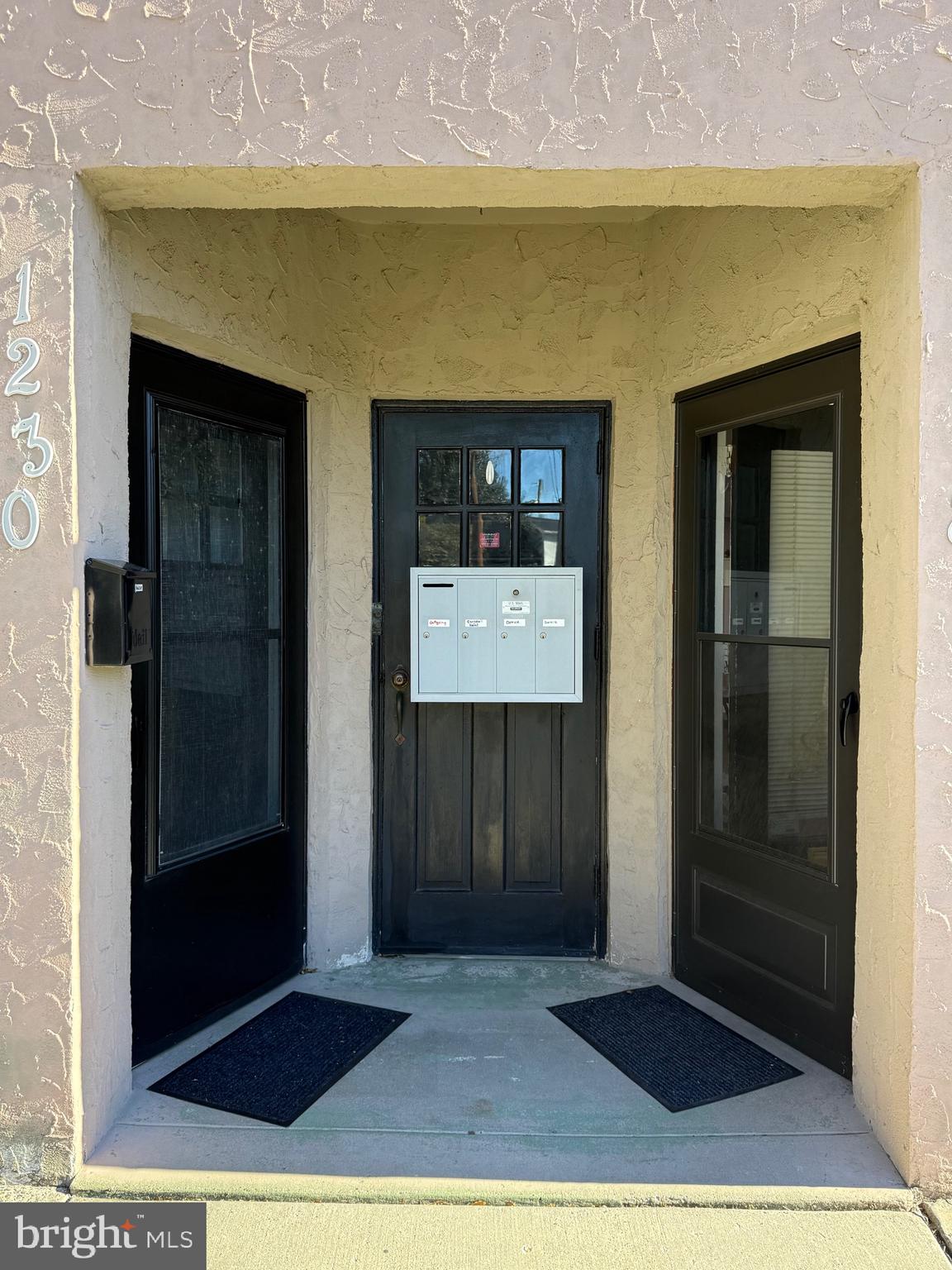 1228 Radcliffe St. RADCLIFFE STREET