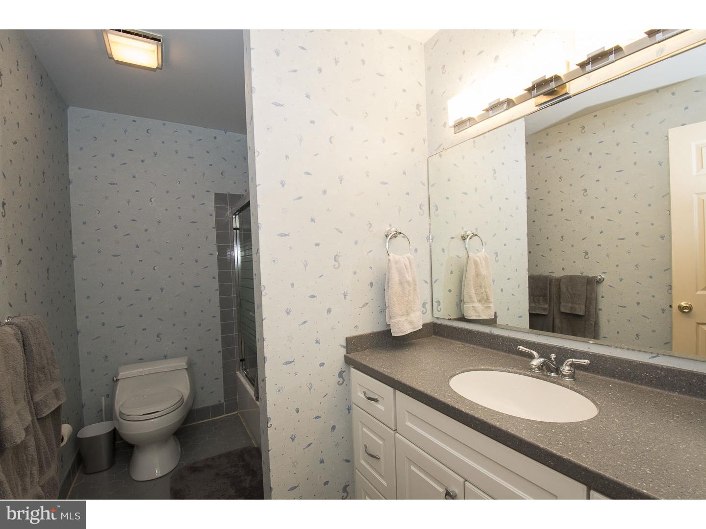 INDIAN CREEK - Residential