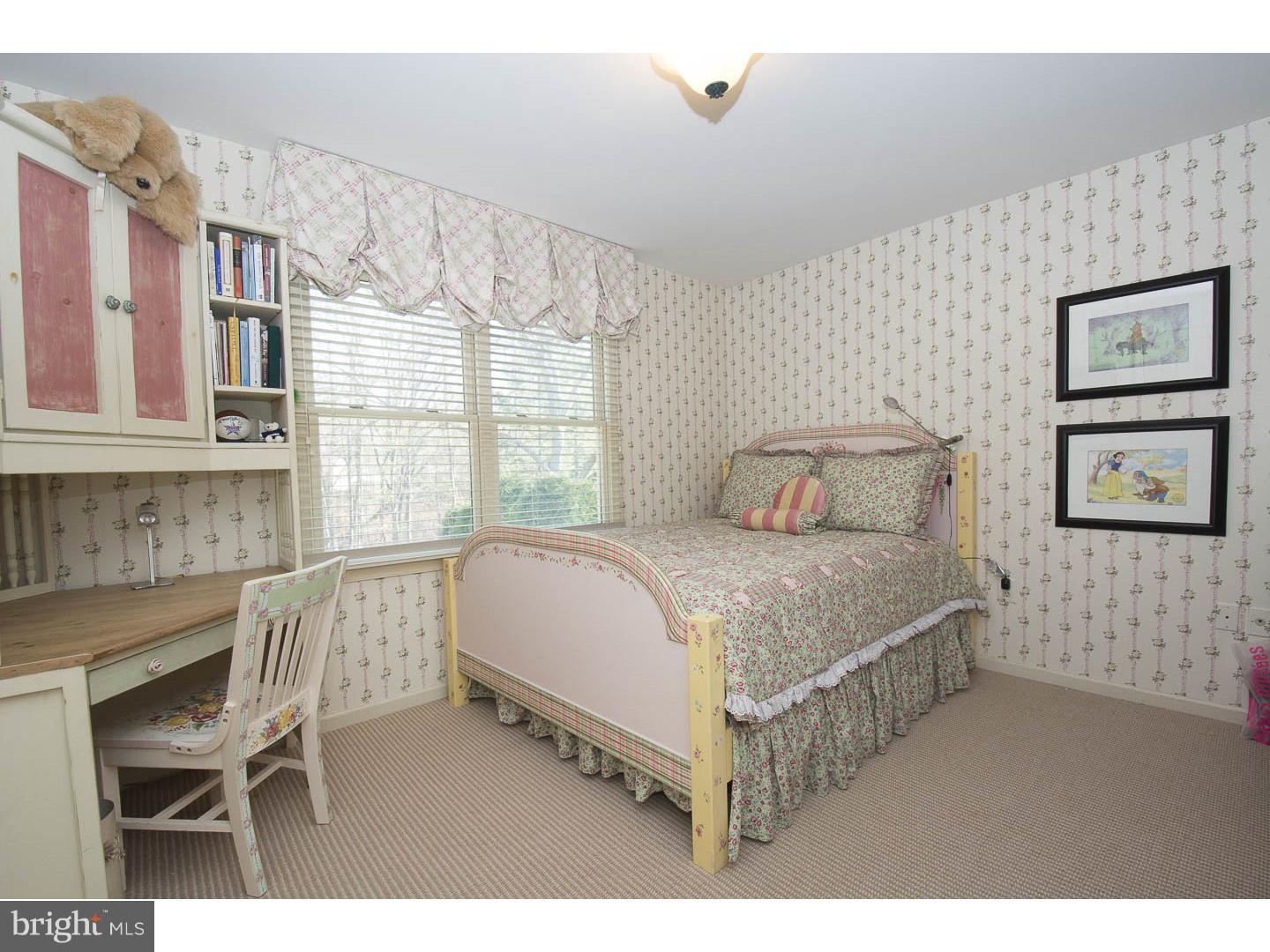 INDIAN CREEK - Residential