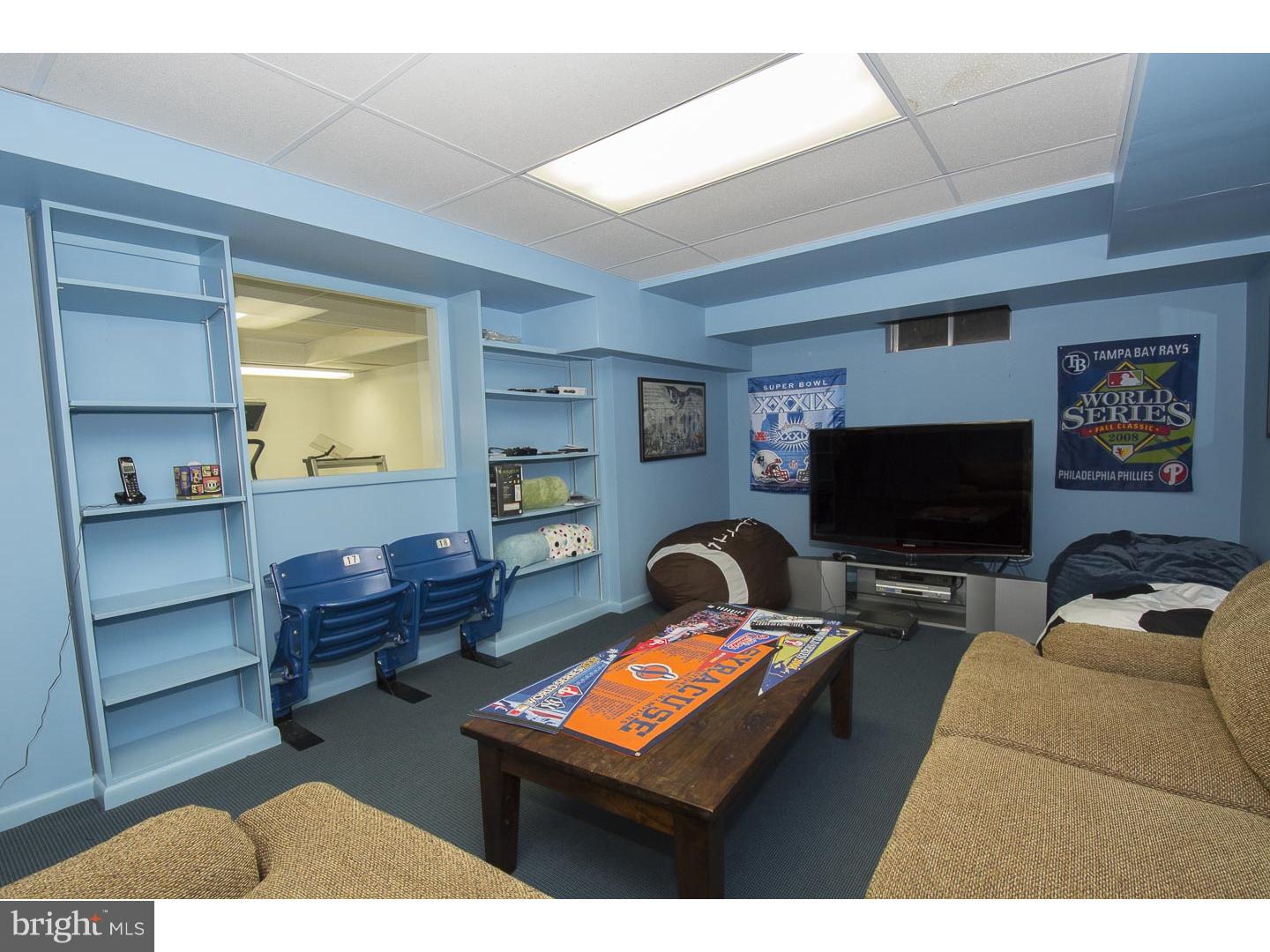 INDIAN CREEK - Residential