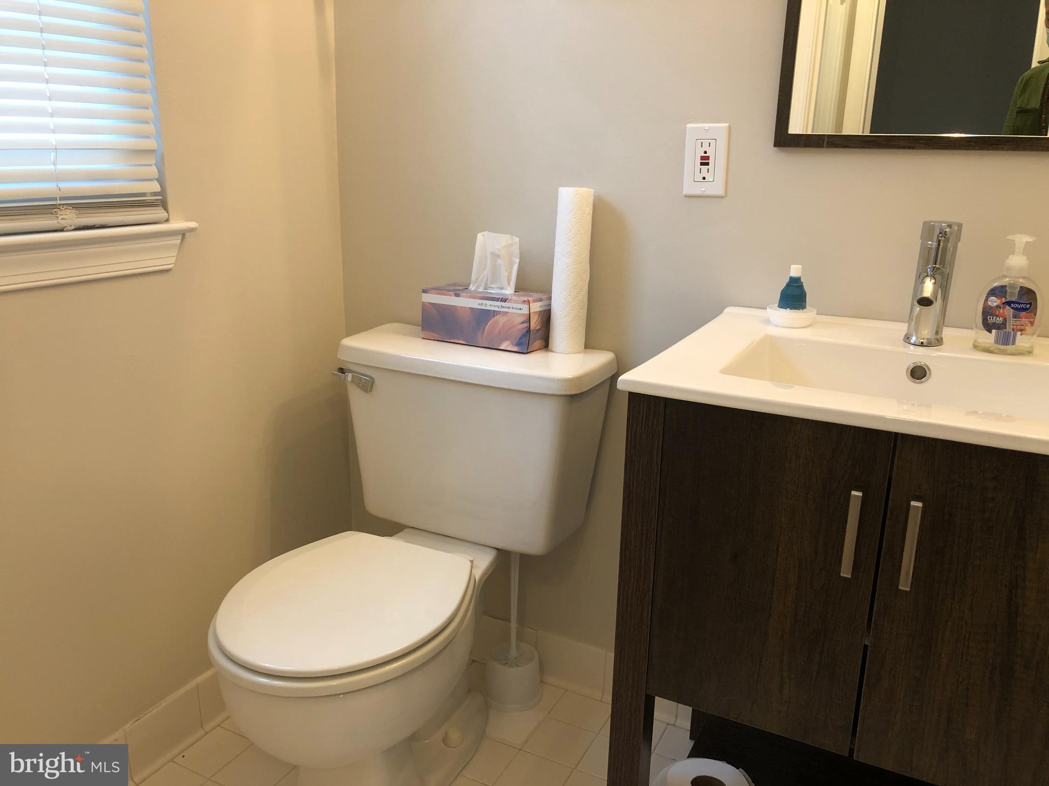 LEESBURG GATEWAY II - Residential Lease