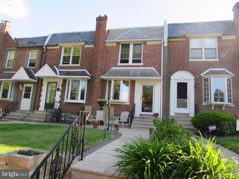 Townhouse For Sale - 3316 Glenview Street<br/> PHILADELPHIA, PA 19149