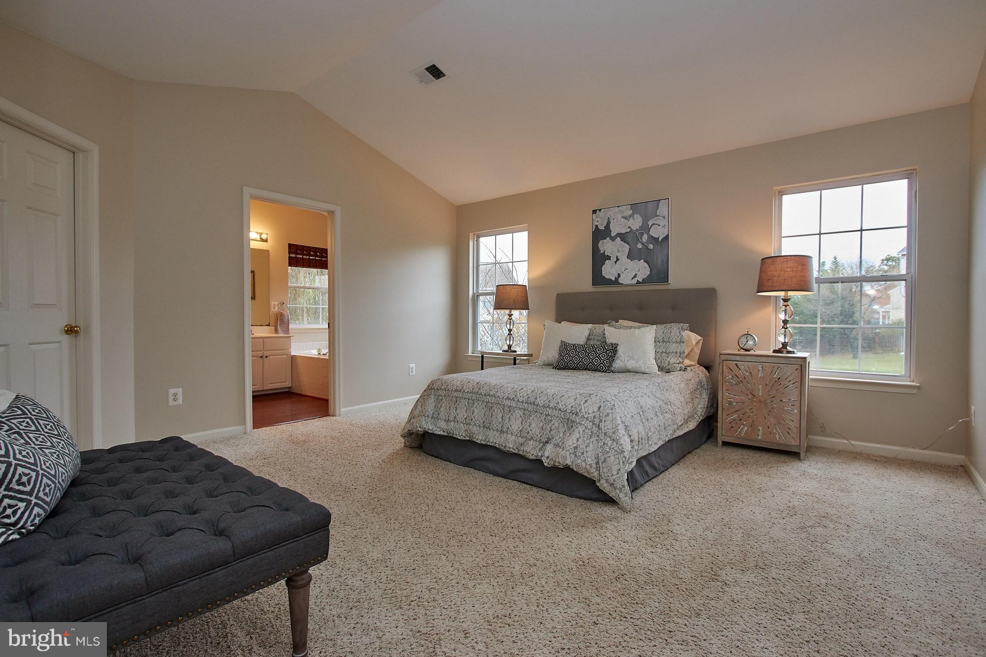 MAYFAIR - Residential