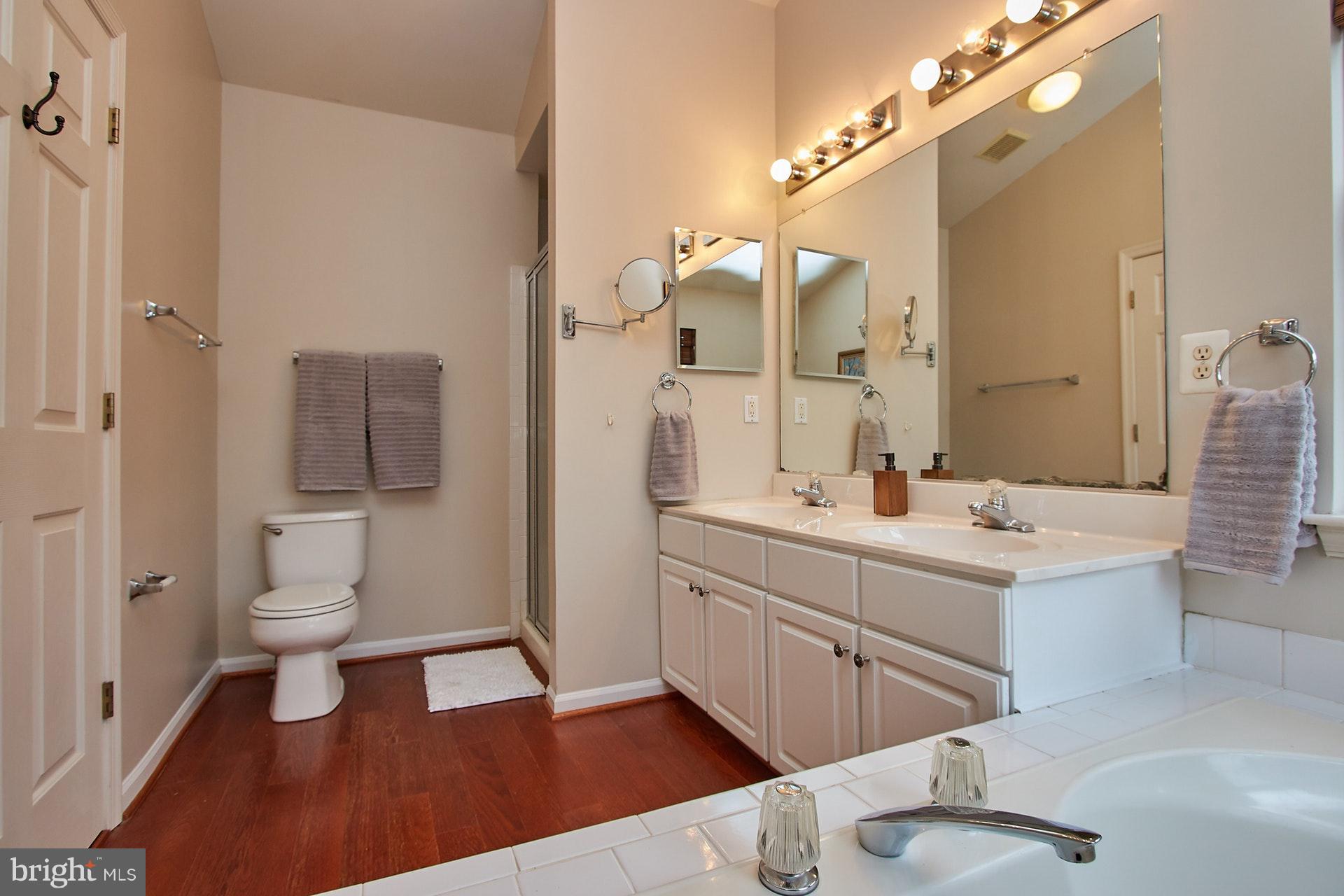 MAYFAIR - Residential