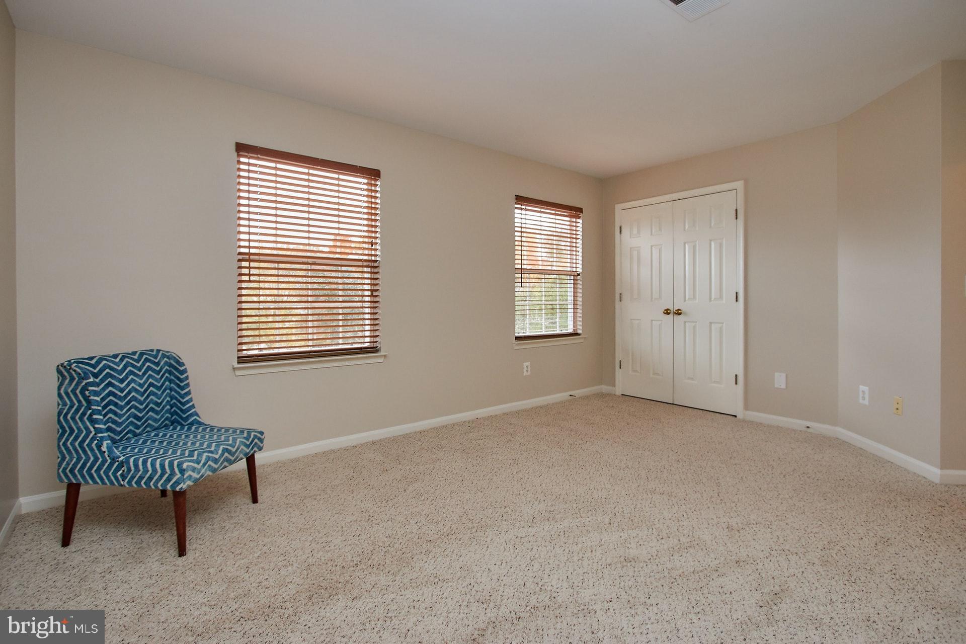 MAYFAIR - Residential