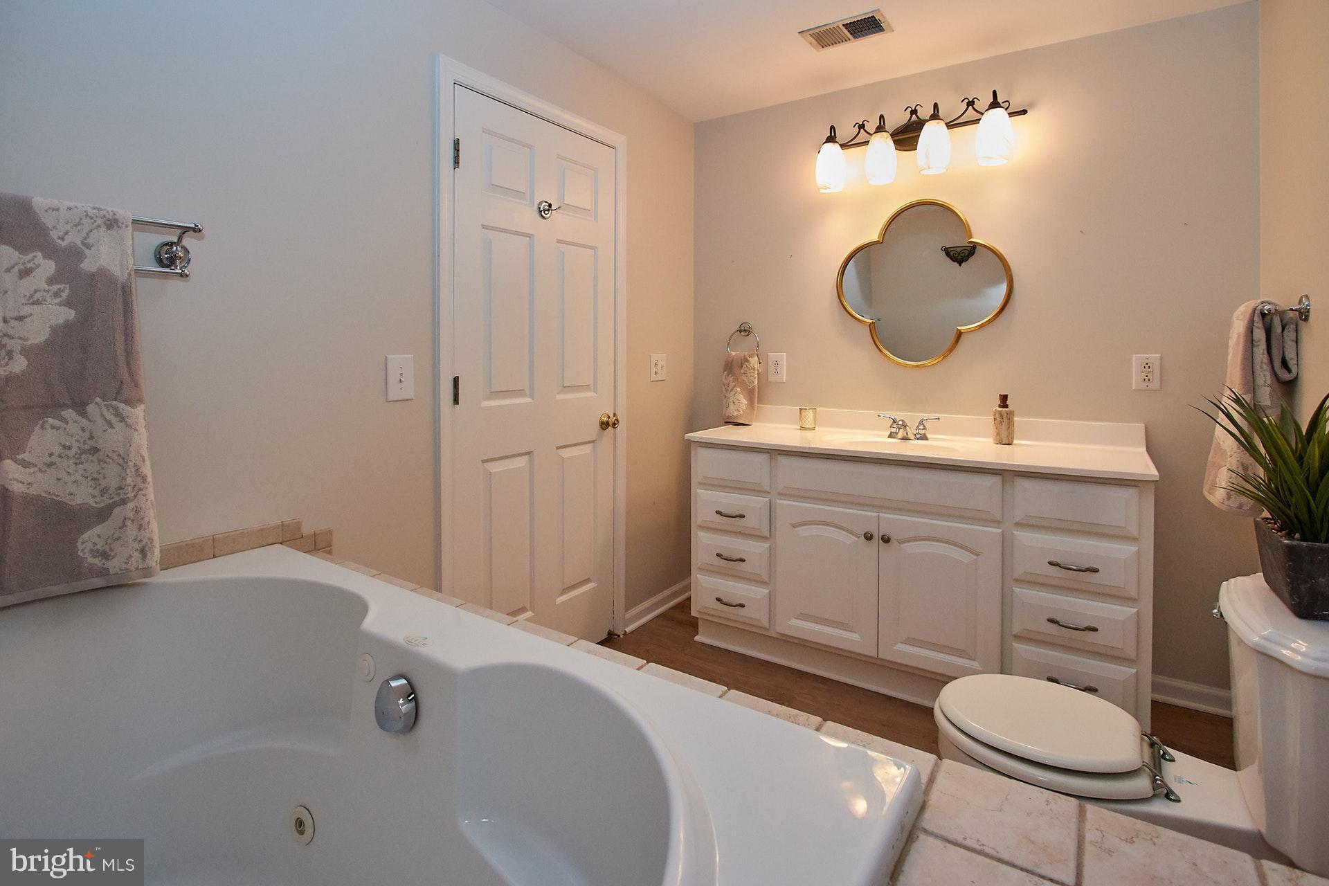 MAYFAIR - Residential