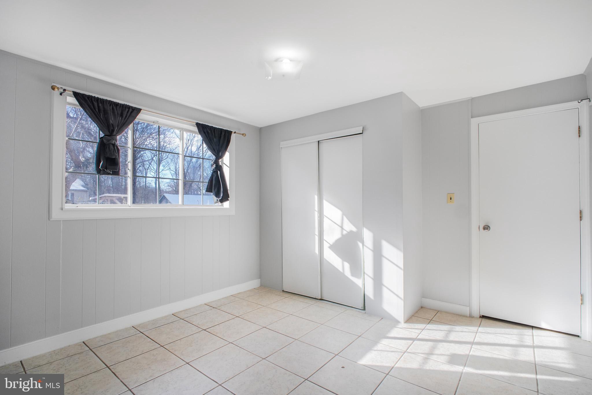 MILL GARDEN SOUTH - Residential