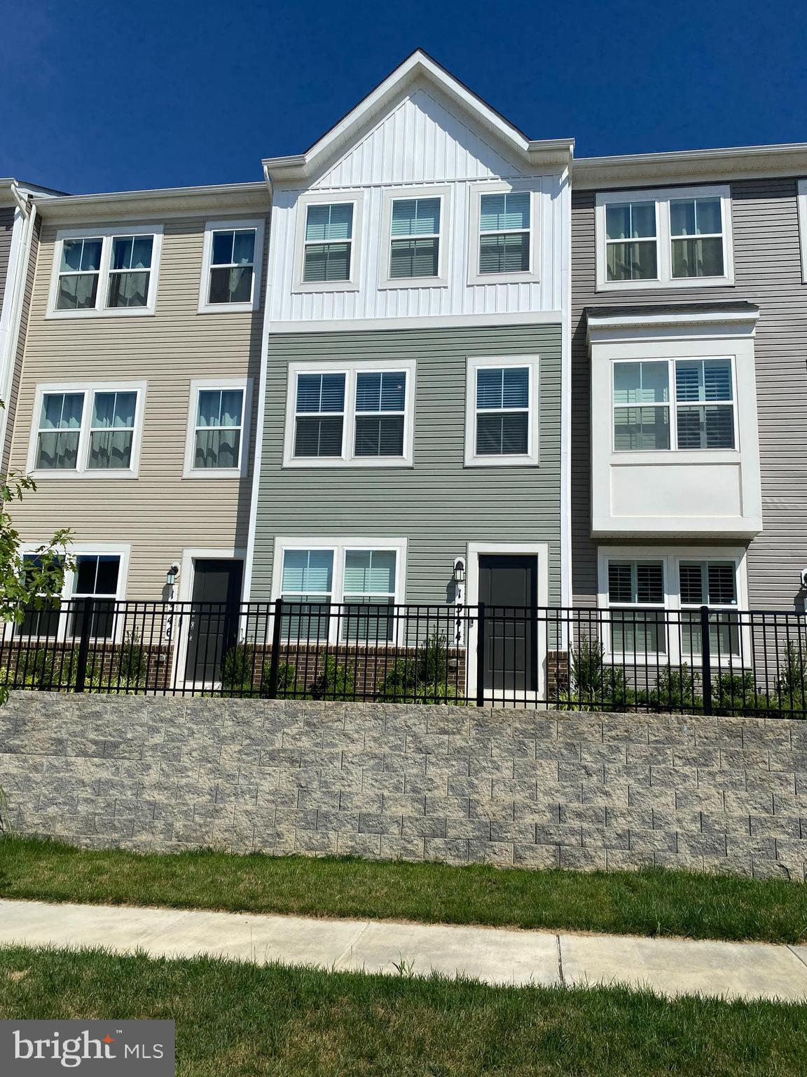 NONE AVAILABLE - Residential Lease