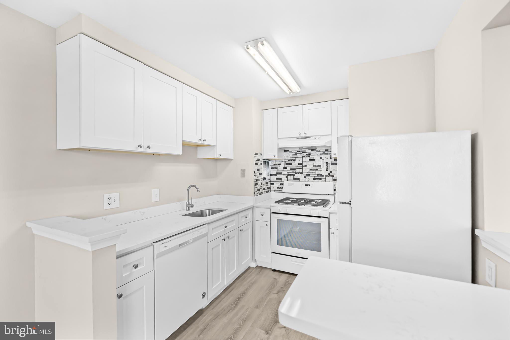 8 S VAN DORN STREET 203