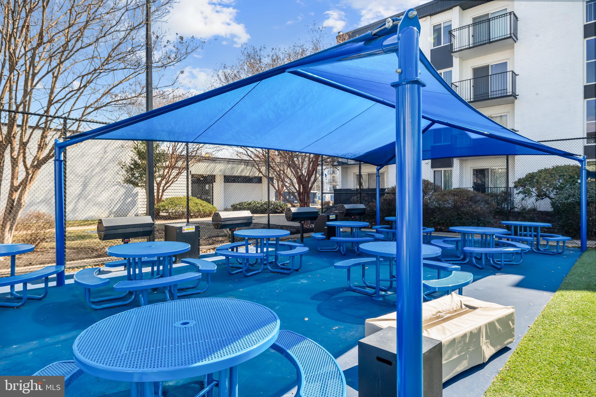 WEST END CONDOS - Residential