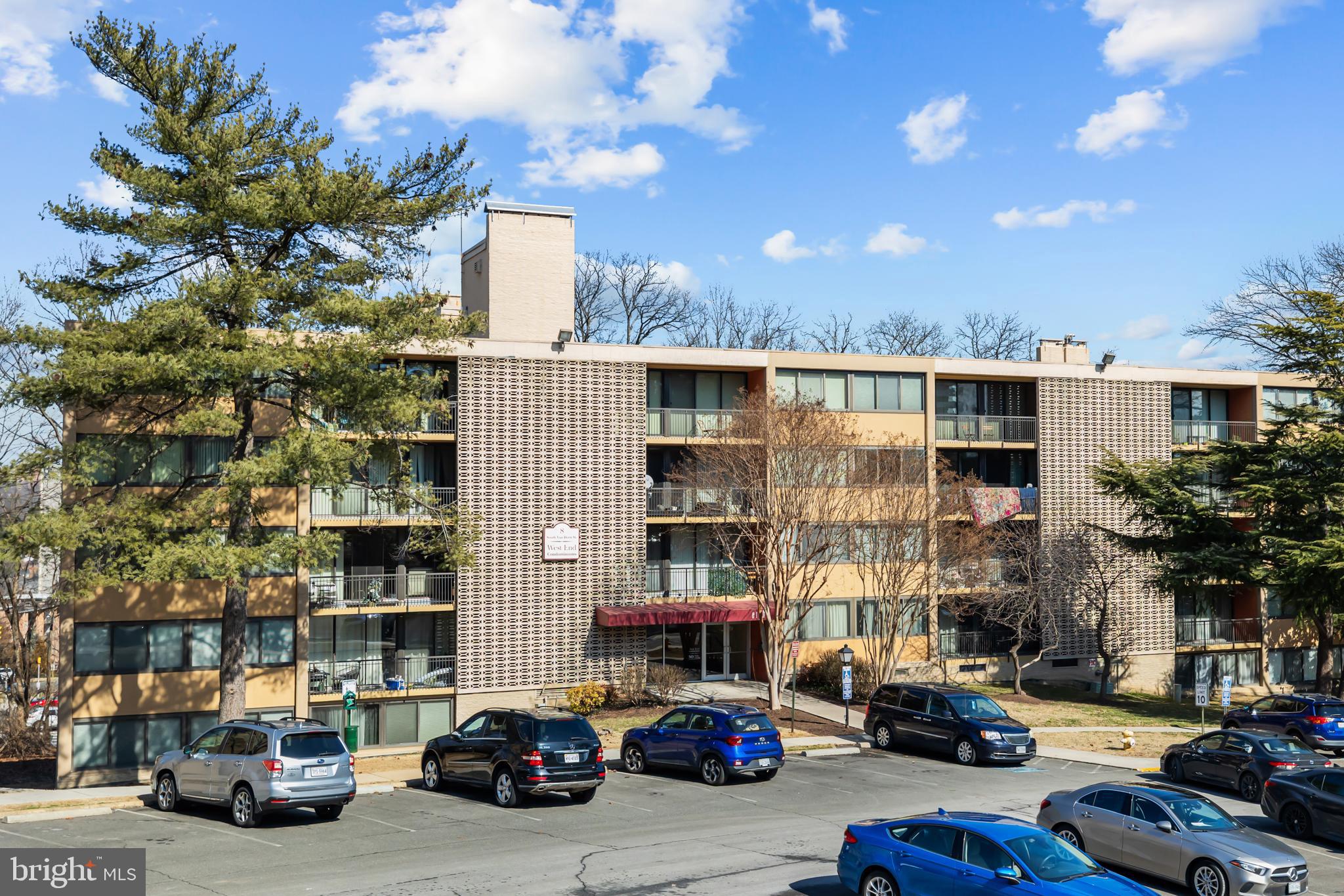 WEST END CONDOS - Residential