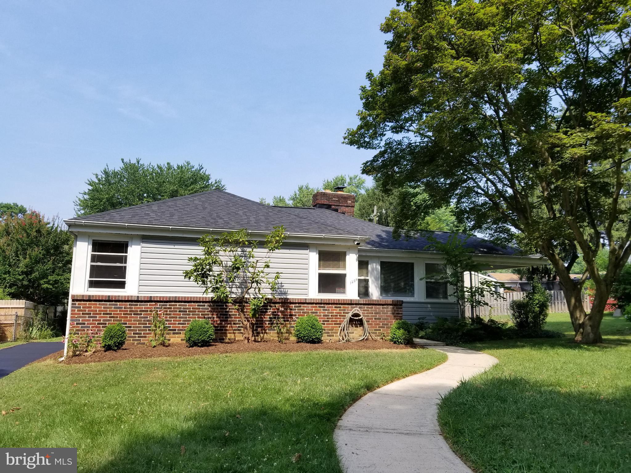 NONE AVAILABLE - Residential Lease